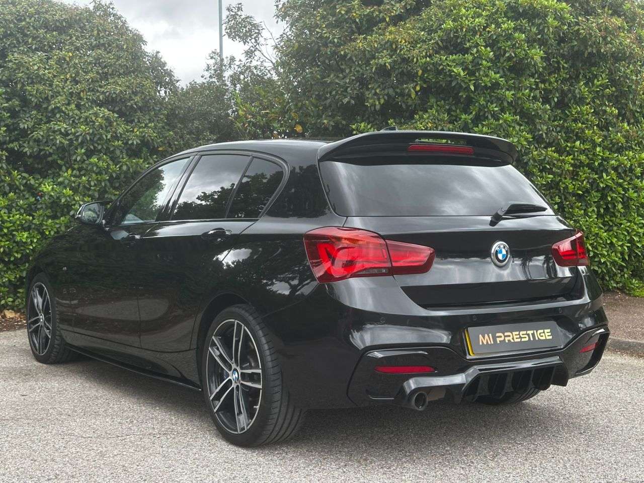 2019 BMW 1 SERIES 2019 BMW 1 SERIES