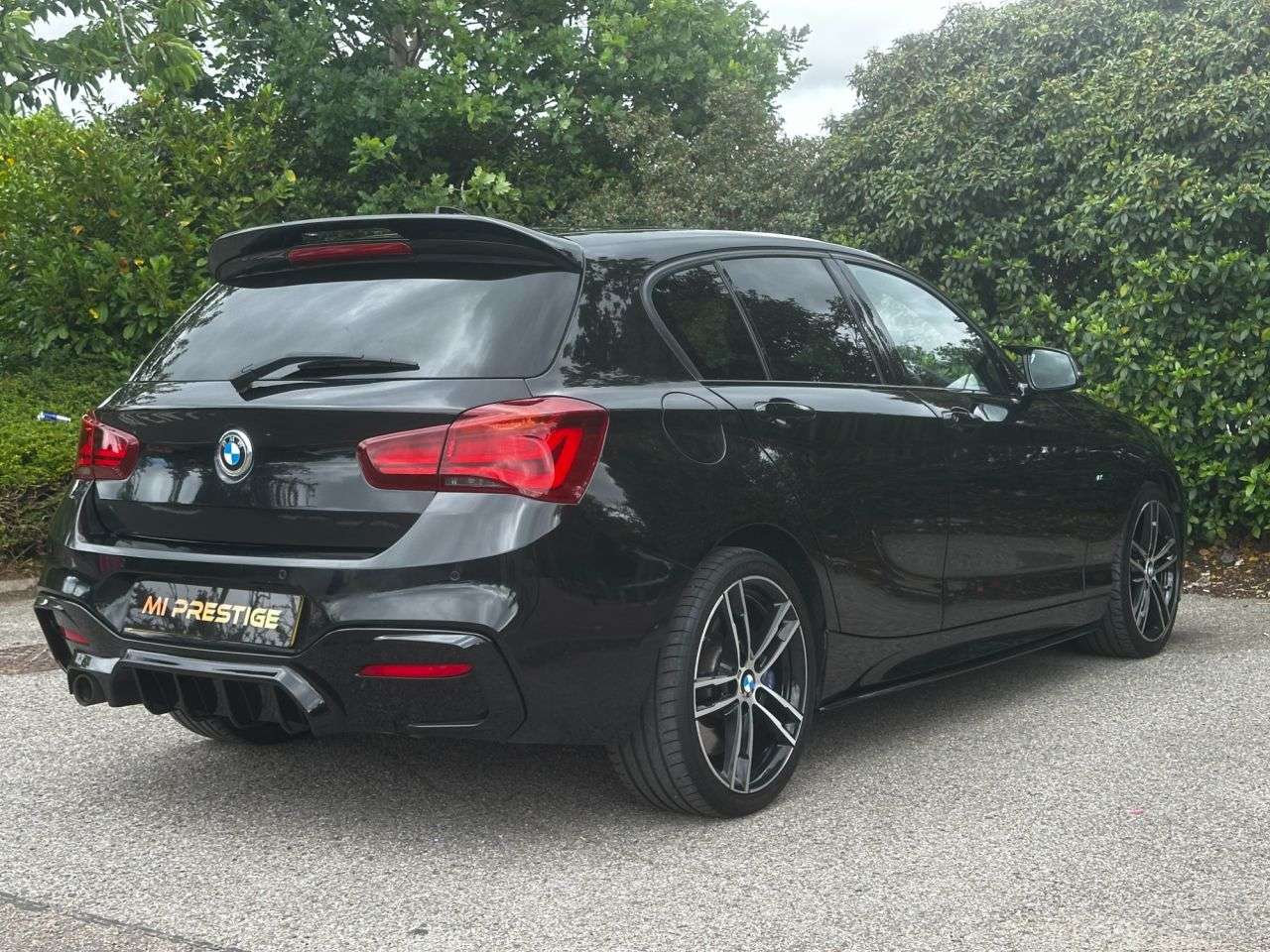 2019 BMW 1 SERIES 2019 BMW 1 SERIES