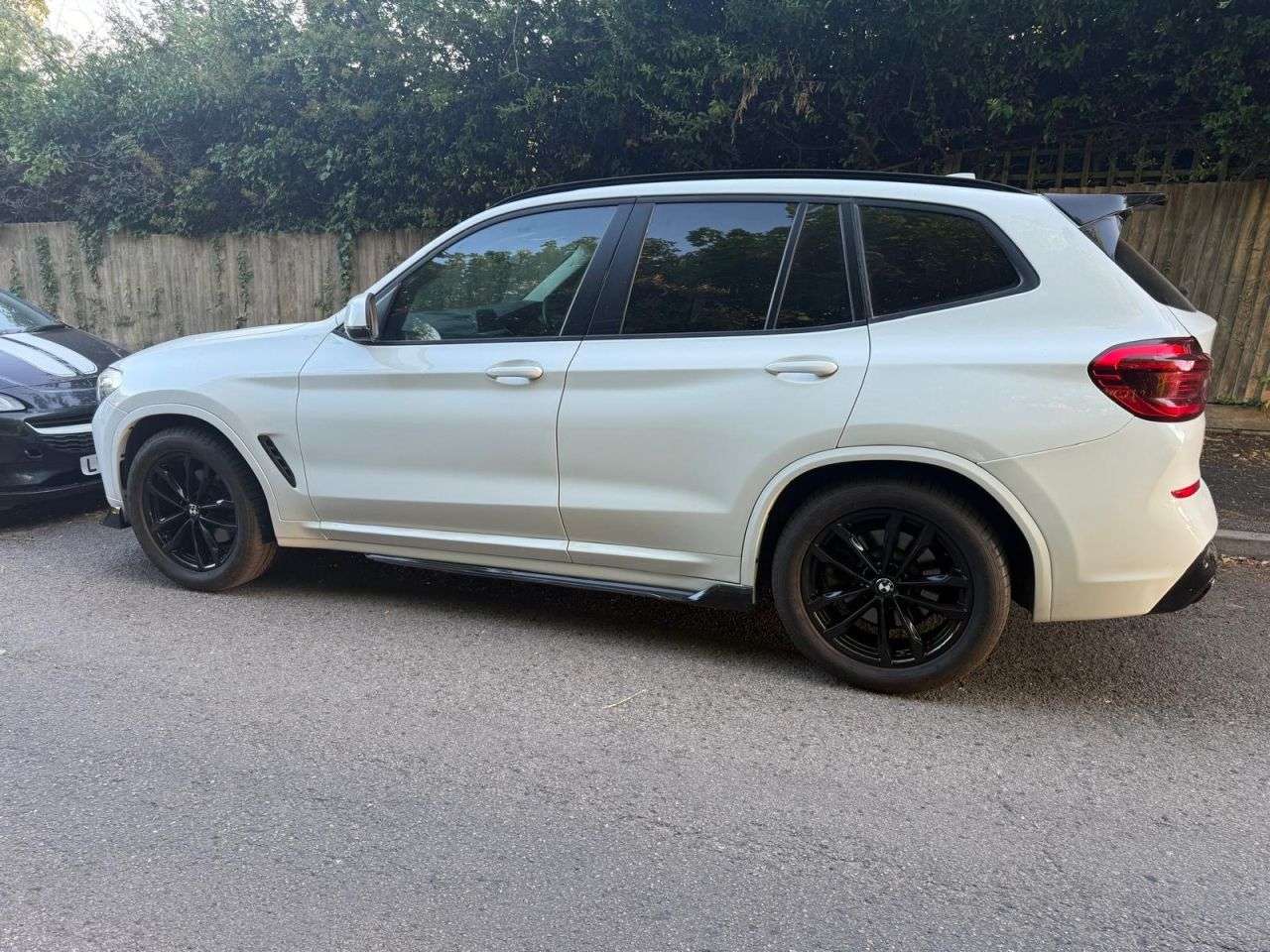 A 2019 BMW X3 2.0 20i GPF SE SUV 5dr Petrol Auto xDrive Euro 6 (s/s) (184 ps) 18INCH BLAC A 2019 BMW X3 2.0 20i GPF SE SUV 5dr Petrol Auto xDrive Euro 6 (s/s) (184 ps) 18INCH BLAC