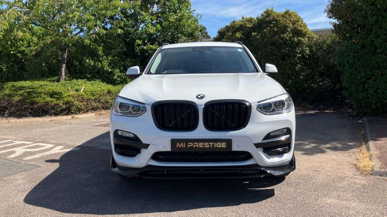 A 2019 BMW X3 2.0 20i GPF SE SUV 5dr Petrol Auto xDrive Euro 6 (s/s) (184 ps) 18in BLK AL A 2019 BMW X3 2.0 20i GPF SE SUV 5dr Petrol Auto xDrive Euro 6 (s/s) (184 ps) 18in BLK AL