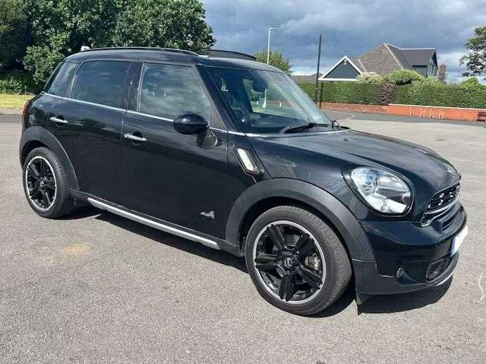 A 2014 MINI COUNTRYMAN 1.6 Cooper S SUV 5dr Petrol Auto ALL4 Euro 5 (184 ps) CHILI PACK-HEATED SEA A 2014 MINI COUNTRYMAN 1.6 Cooper S SUV 5dr Petrol Auto ALL4 Euro 5 (184 ps) CHILI PACK-HEATED SEA