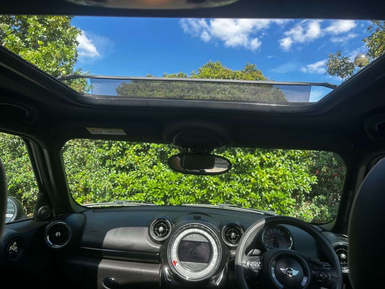 A 2014 MINI COUNTRYMAN 1.6 Cooper S SUV 5dr Petrol Auto ALL4 Euro 5 (184 ps) CHILI PACK-HEATED SEA A 2014 MINI COUNTRYMAN 1.6 Cooper S SUV 5dr Petrol Auto ALL4 Euro 5 (184 ps) CHILI PACK-HEATED SEA