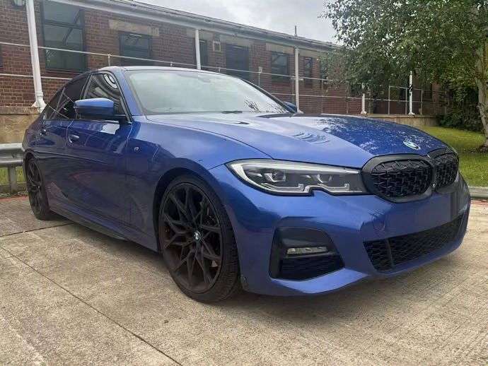 A 2019 BMW 3 SERIES 2.0 330i M Sport Saloon 4dr Petrol Auto Euro 6 (s/s) (258 ps) CARPLAY-HIFI A 2019 BMW 3 SERIES 2.0 330i M Sport Saloon 4dr Petrol Auto Euro 6 (s/s) (258 ps) CARPLAY-HIFI