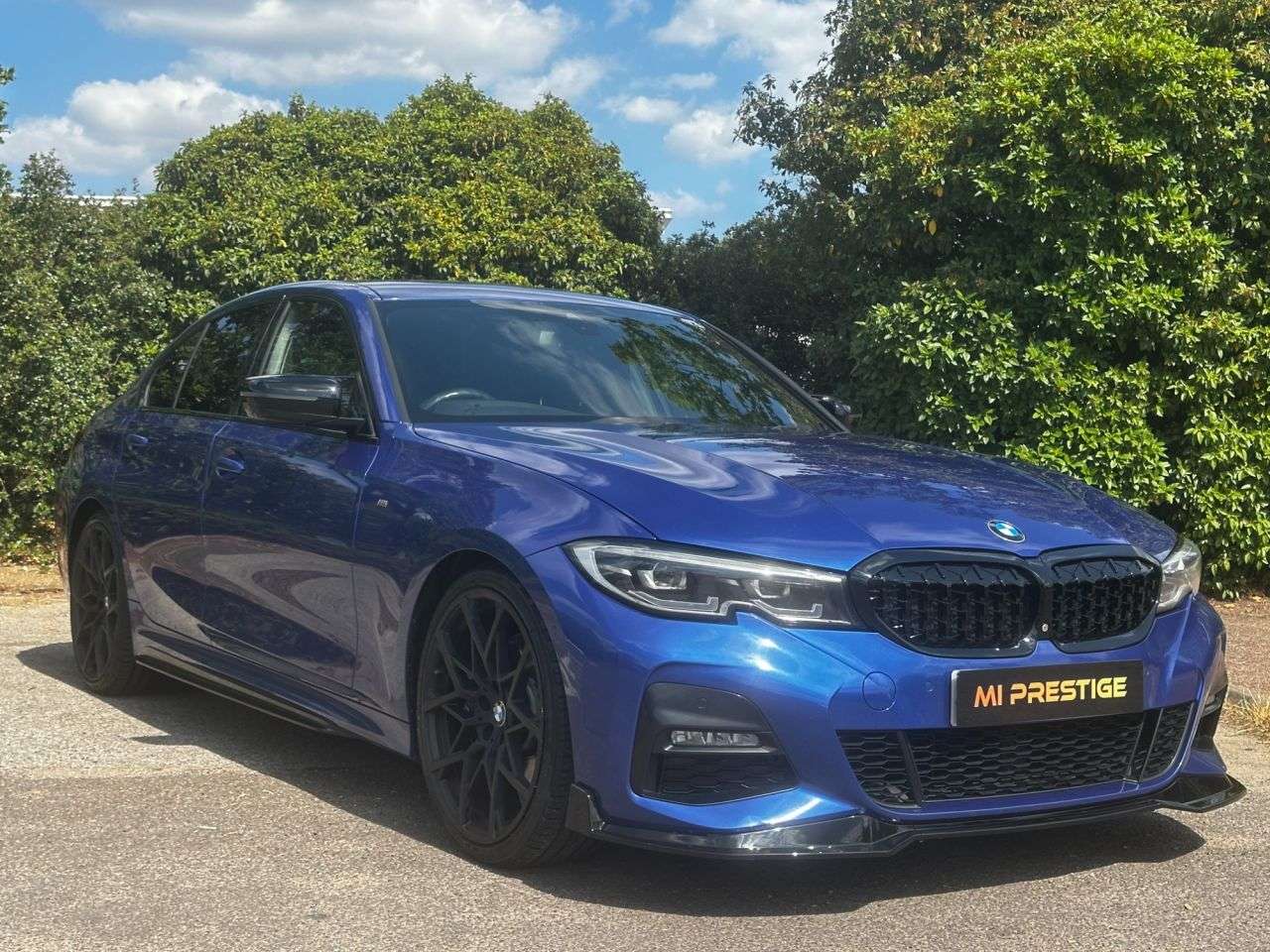 A 2019 BMW 3 SERIES 2.0 330i M Sport Saloon 4dr Petrol Auto Euro 6 (s/s) (258 ps) CARPLAY-HIFI A 2019 BMW 3 SERIES 2.0 330i M Sport Saloon 4dr Petrol Auto Euro 6 (s/s) (258 ps) CARPLAY-HIFI