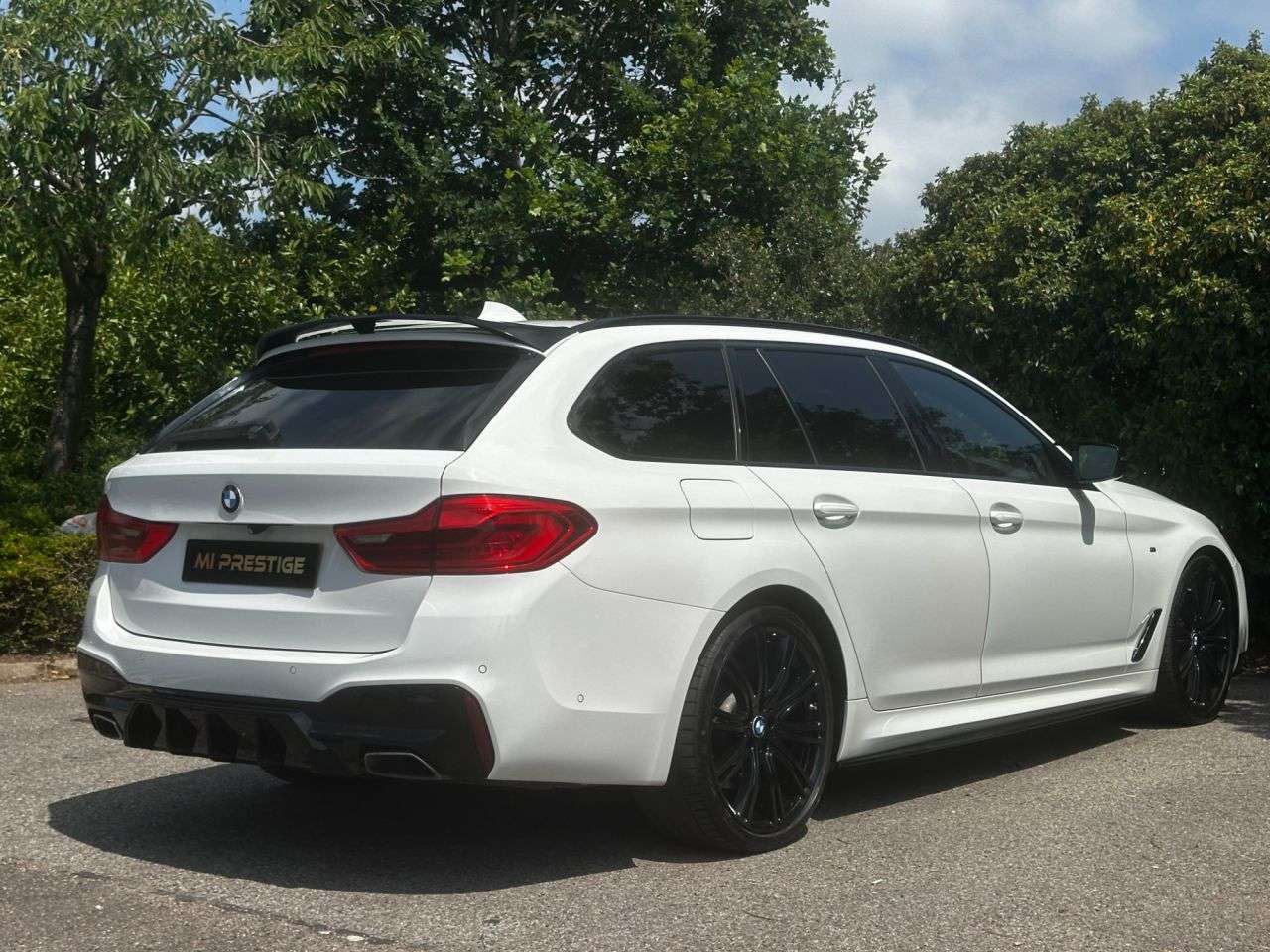 2017 BMW 5 SERIES 2017 BMW 5 SERIES
