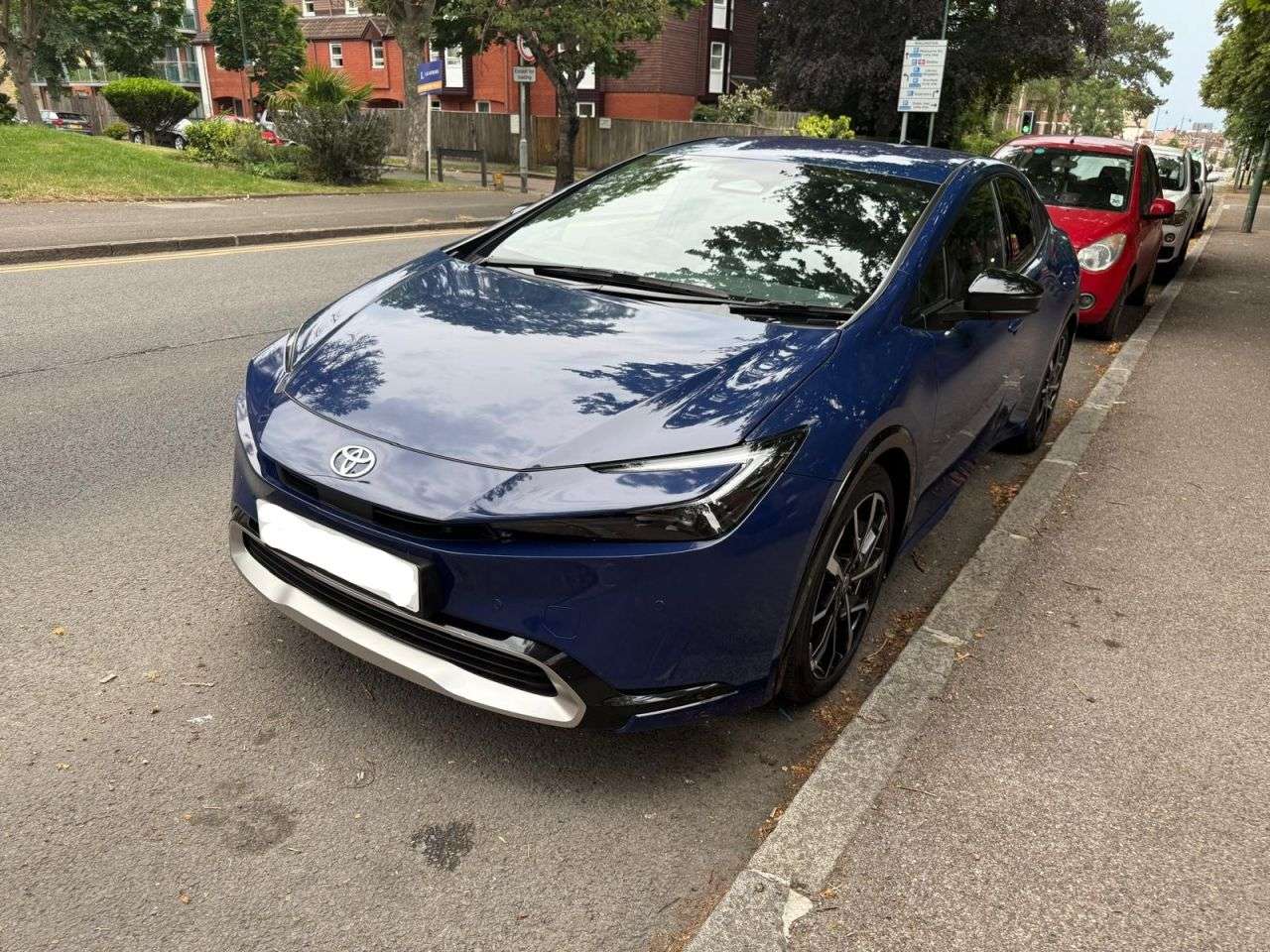 A 2025 TOYOTA PRIUS 2.0 13.6kWh Excel Hatchback 5dr Petrol Plug-in Hybrid CVT Euro 6 (s/s) (223 A 2025 TOYOTA PRIUS 2.0 13.6kWh Excel Hatchback 5dr Petrol Plug-in Hybrid CVT Euro 6 (s/s) (223