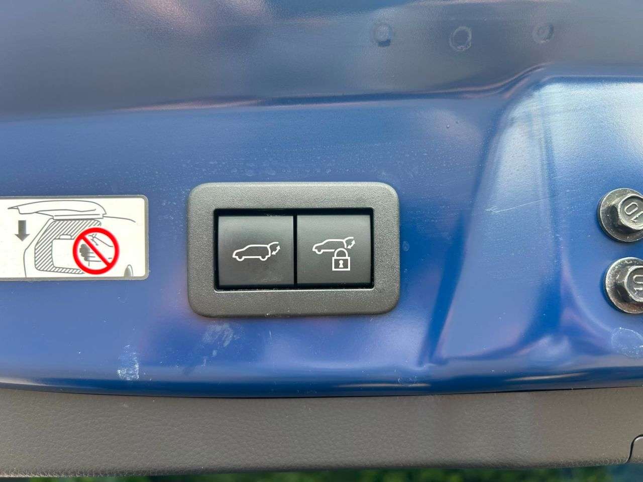 2025 TOYOTA PRIUS 2025 TOYOTA PRIUS
