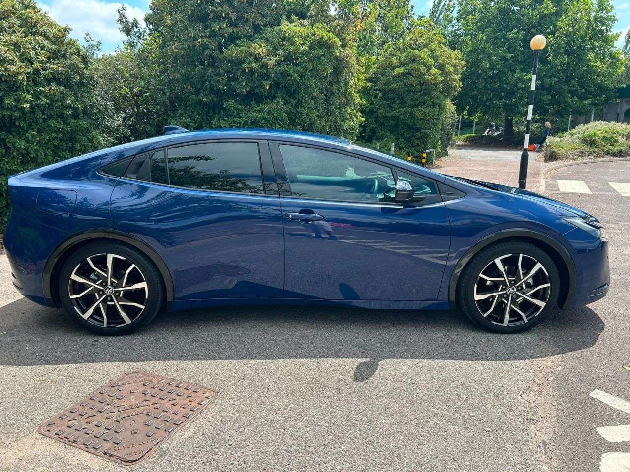 A 2025 TOYOTA PRIUS 2.0 13.6kWh Excel Hatchback 5dr Petrol Plug-in Hybrid CVT Euro 6 (s/s) (223 A 2025 TOYOTA PRIUS 2.0 13.6kWh Excel Hatchback 5dr Petrol Plug-in Hybrid CVT Euro 6 (s/s) (223