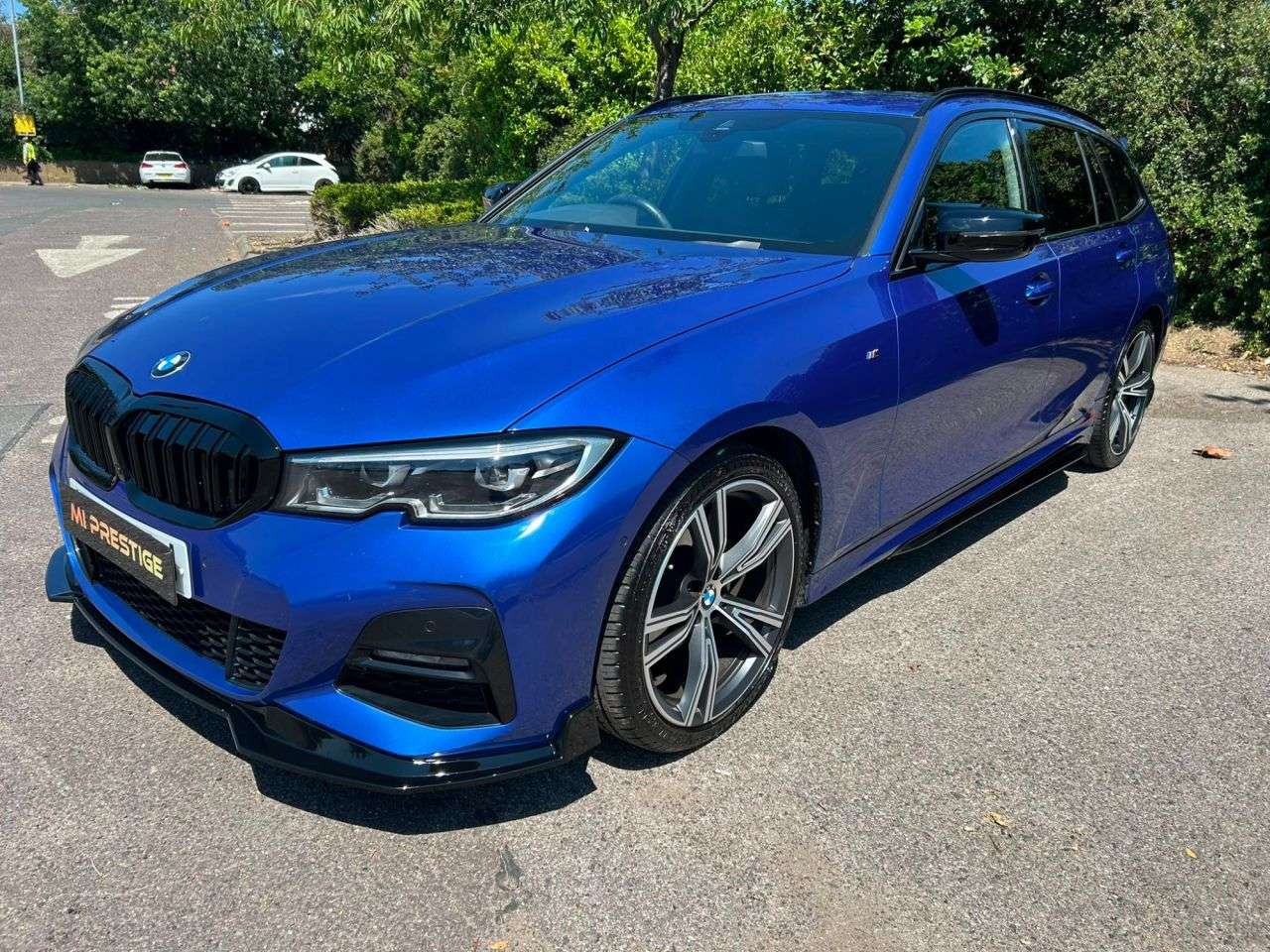 A 2020 BMW 3 SERIES 2.0 320i M Sport Touring 5dr Petrol Auto Euro 6 (s/s) (184 ps) CARPLAY-HEAT A 2020 BMW 3 SERIES 2.0 320i M Sport Touring 5dr Petrol Auto Euro 6 (s/s) (184 ps) CARPLAY-HEAT