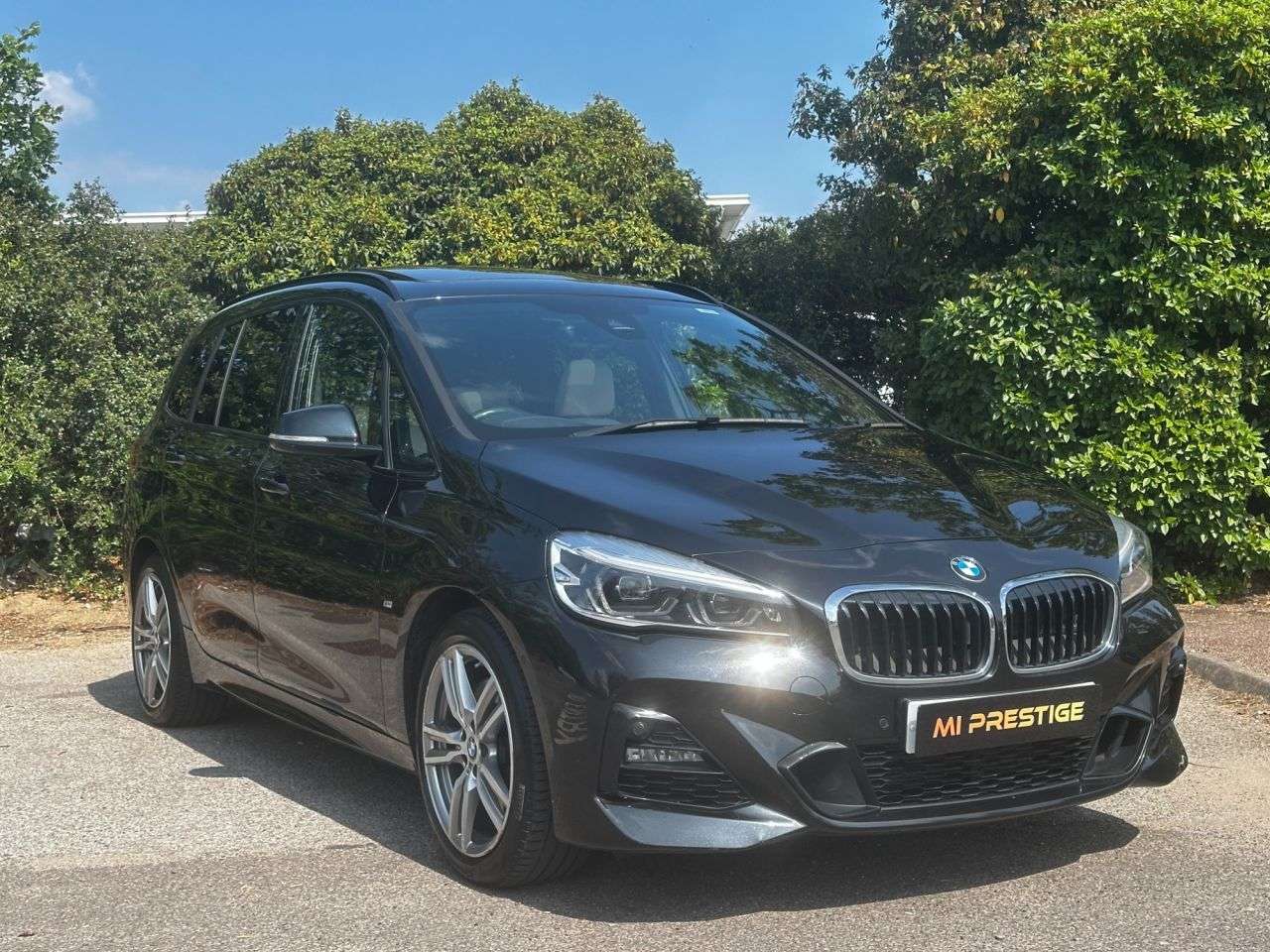 A 2021 BMW 2 SERIES GRAN TOURER 2.0 220i M Sport MPV 5dr Petrol DCT Euro 6 (s/s) (178 ps) CAR PLAY-COMFORT A 2021 BMW 2 SERIES GRAN TOURER 2.0 220i M Sport MPV 5dr Petrol DCT Euro 6 (s/s) (178 ps) CAR PLAY-COMFORT