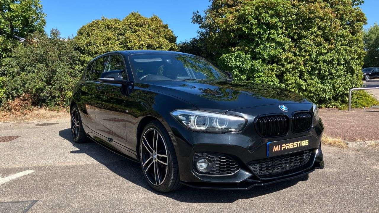 A 2019 BMW 1 SERIES 1.5 118i GPF M Sport Shadow Edition Hatchback 5dr Petrol Manual Euro 6 (s/s A 2019 BMW 1 SERIES 1.5 118i GPF M Sport Shadow Edition Hatchback 5dr Petrol Manual Euro 6 (s/s