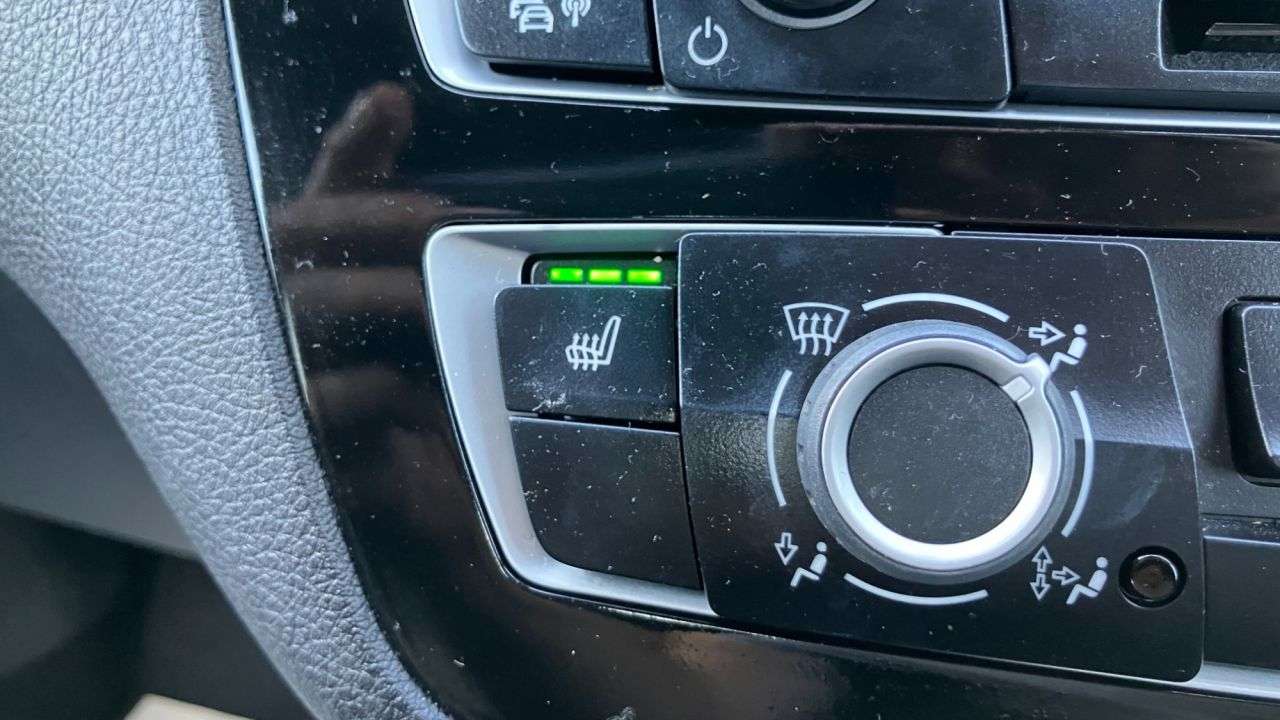 2019 BMW 1 SERIES 2019 BMW 1 SERIES