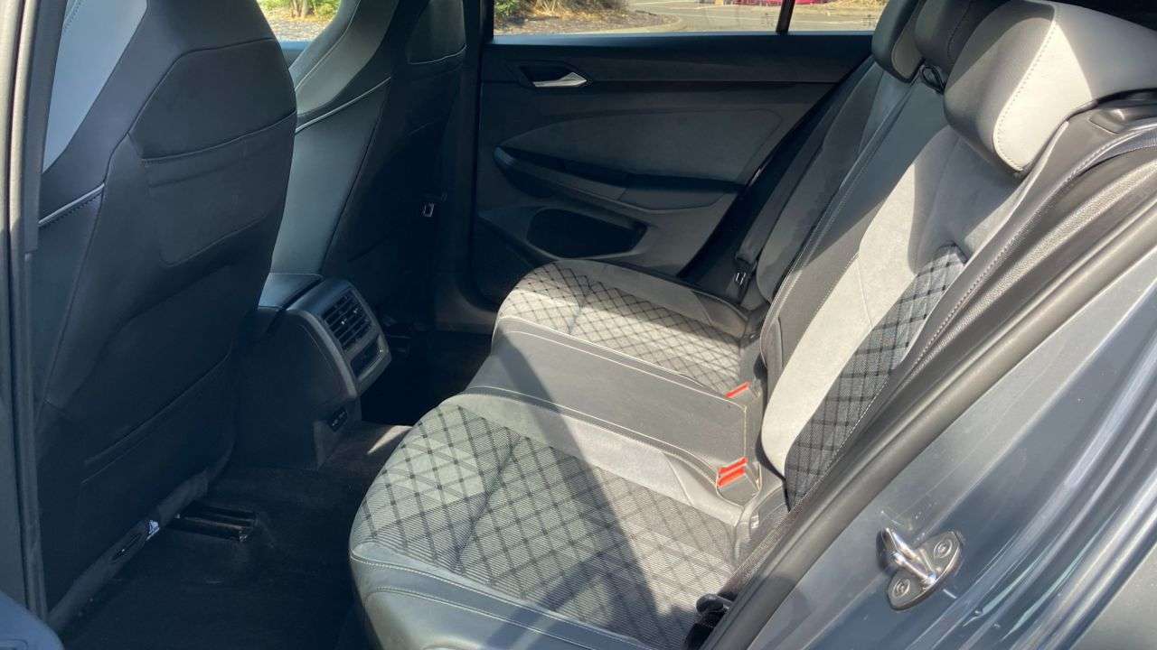 2021 VOLKSWAGEN GOLF 2021 VOLKSWAGEN GOLF