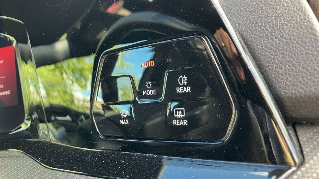 2021 VOLKSWAGEN GOLF 2021 VOLKSWAGEN GOLF