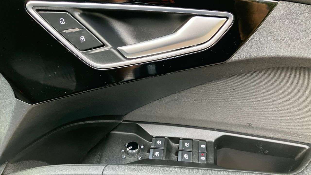 2023 AUDI Q4 E-TRON 2023 AUDI Q4 E-TRON