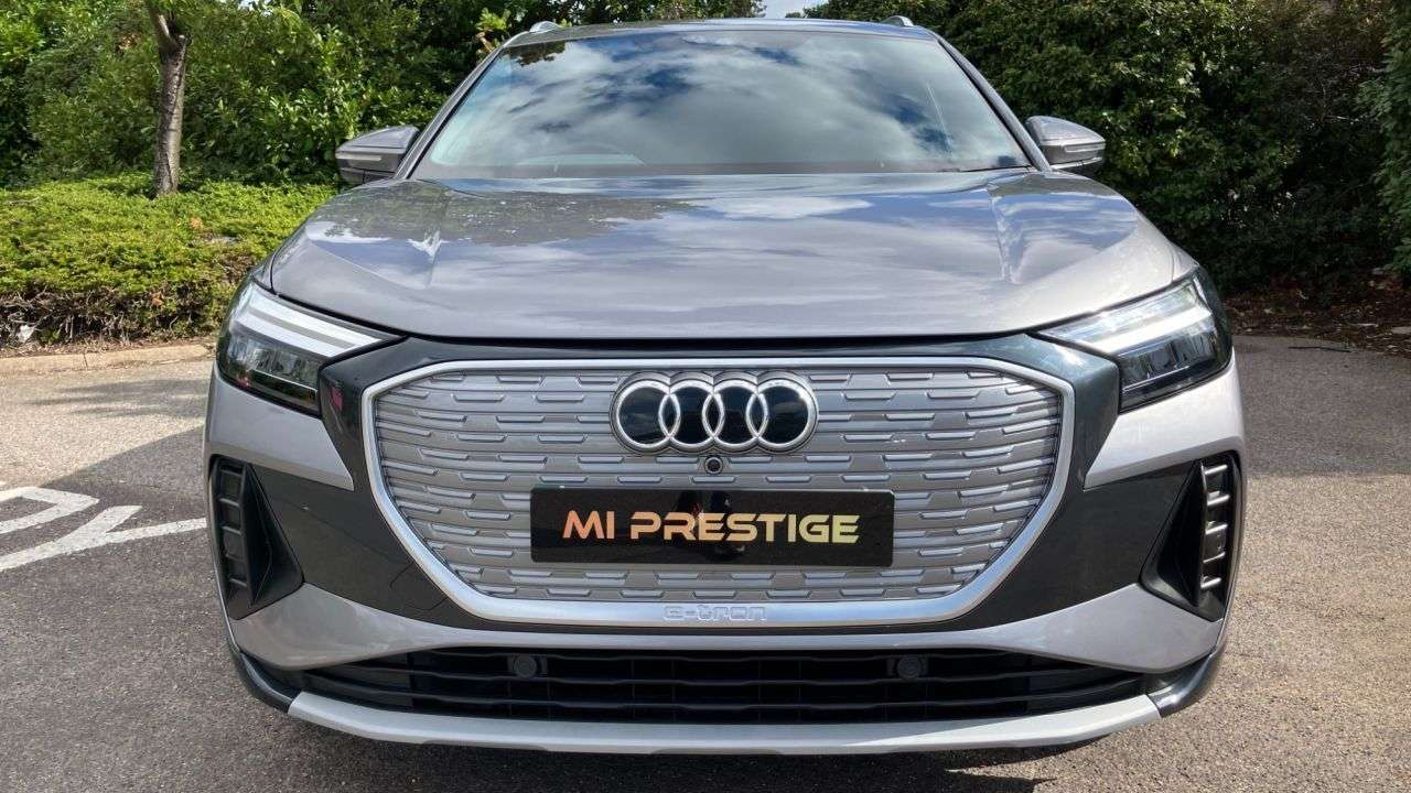 A 2023 AUDI Q4 E-TRON 40 Sport SUV 5dr Electric Auto 82kWh (204 ps) PARKING AIDS - 3 ZONE AIR CON A 2023 AUDI Q4 E-TRON 40 Sport SUV 5dr Electric Auto 82kWh (204 ps) PARKING AIDS - 3 ZONE AIR CON