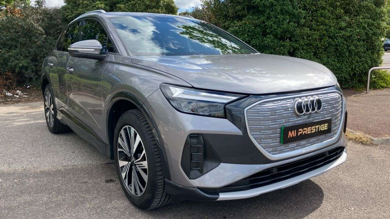 A 2023 AUDI Q4 E-TRON 40 Sport SUV 5dr Electric Auto 82kWh (204 ps) PARKING AIDS - 3 ZONE AIR CON A 2023 AUDI Q4 E-TRON 40 Sport SUV 5dr Electric Auto 82kWh (204 ps) PARKING AIDS - 3 ZONE AIR CON