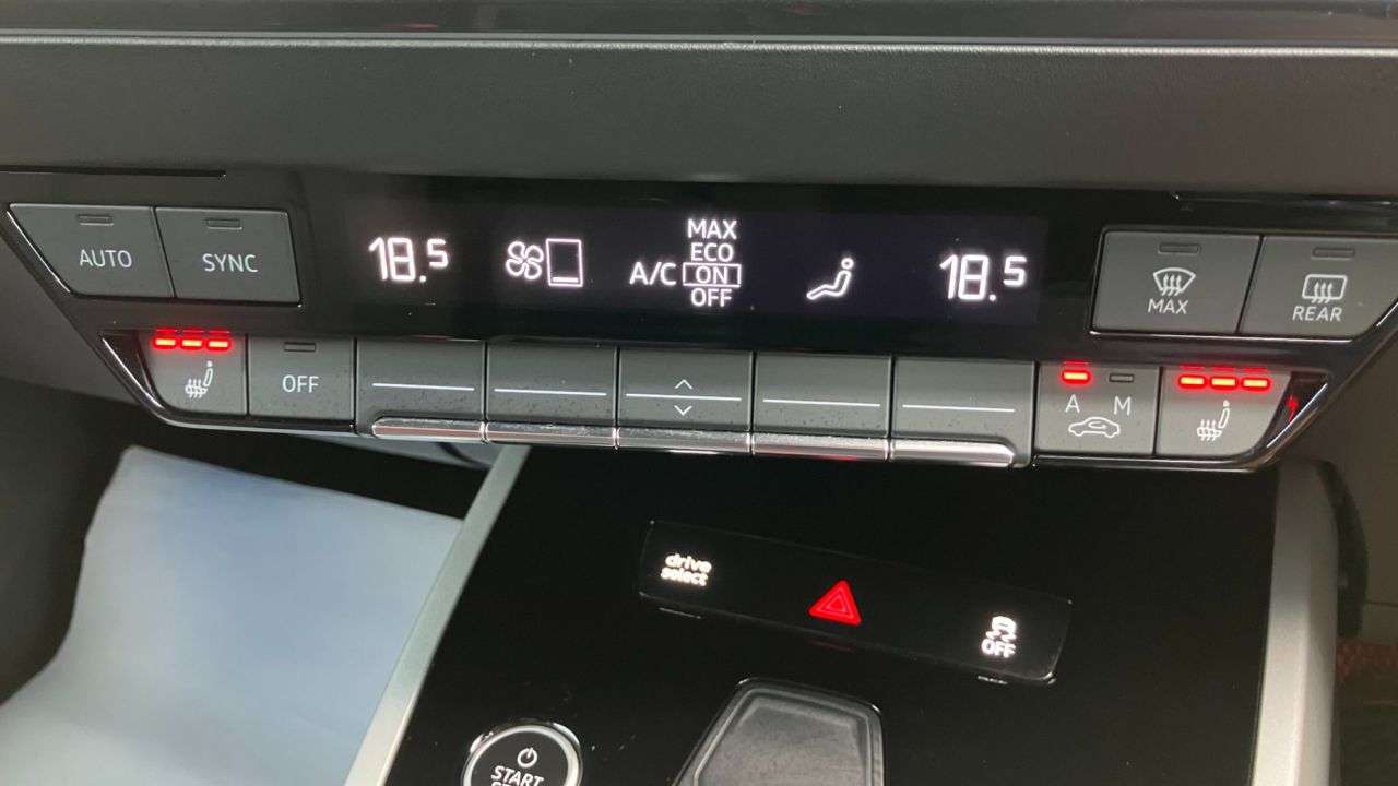 2023 AUDI Q4 E-TRON 2023 AUDI Q4 E-TRON