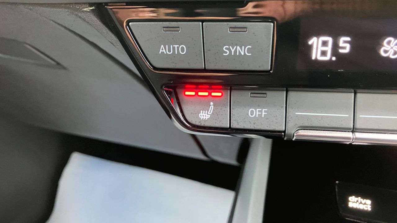 2023 AUDI Q4 E-TRON 2023 AUDI Q4 E-TRON