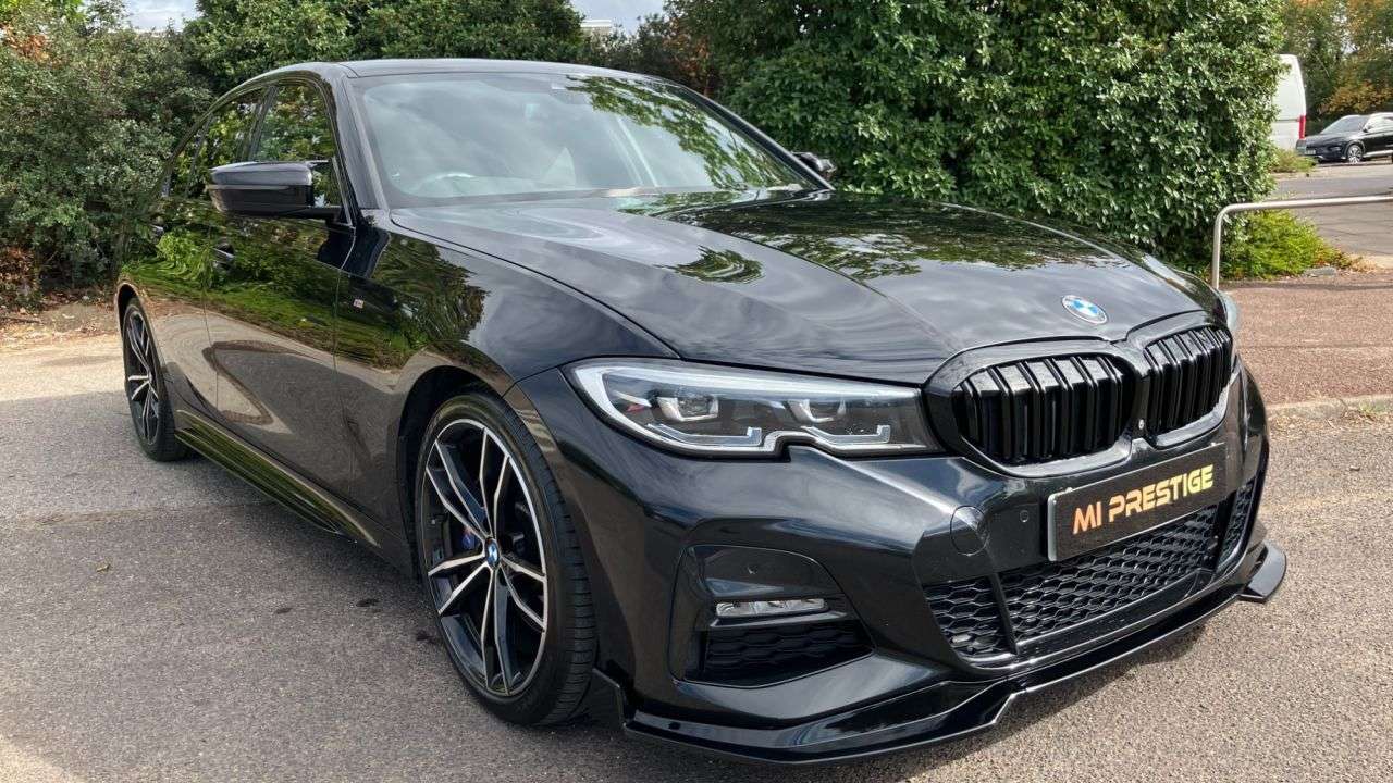 A 2019 BMW 3 SERIES 2.0 330i M Sport Saloon 4dr Petrol Auto Euro 6 (s/s) (258 ps) 19'' A 2019 BMW 3 SERIES 2.0 330i M Sport Saloon 4dr Petrol Auto Euro 6 (s/s) (258 ps) 19''