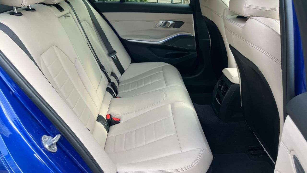 2019 BMW 3 SERIES 2019 BMW 3 SERIES