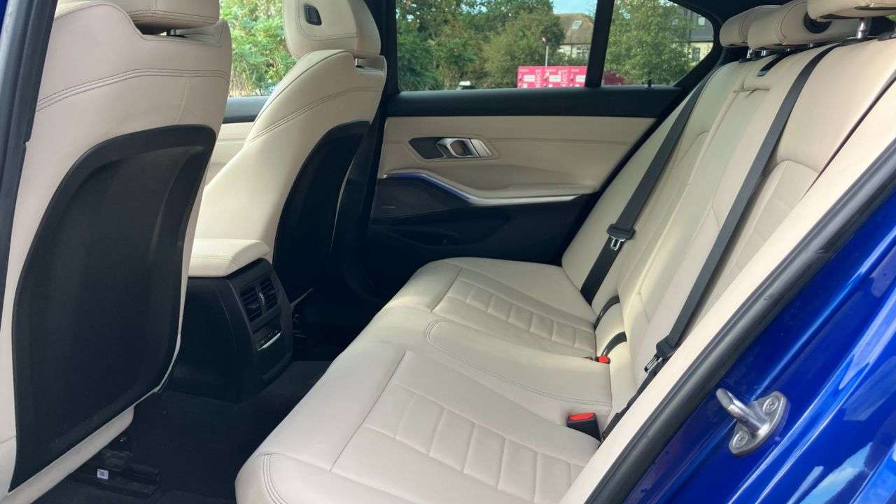 2019 BMW 3 SERIES 2019 BMW 3 SERIES