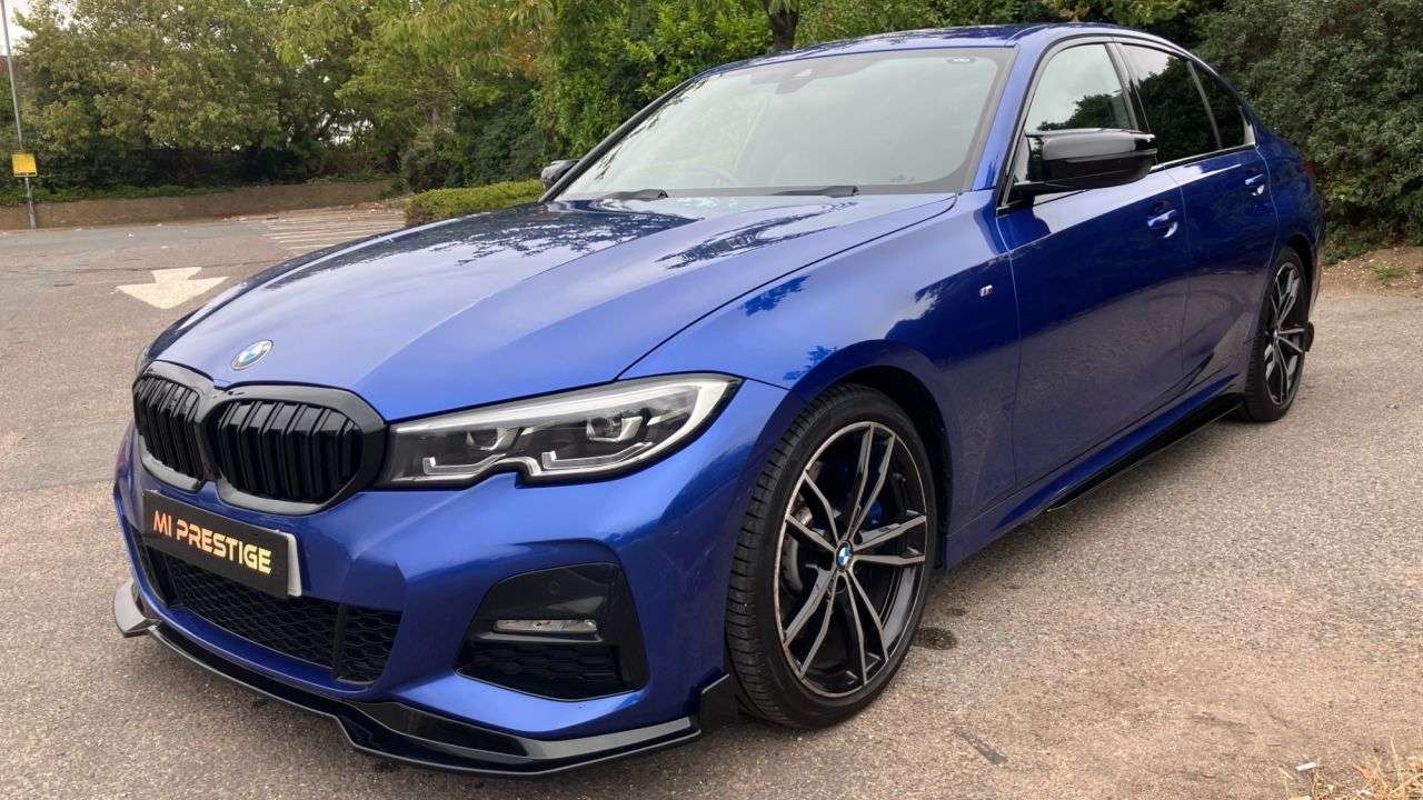 A 2019 BMW 3 SERIES 2.0 330i M Sport Saloon 4dr Petrol Auto Euro 6 (s/s) (258 ps) QAUD EXHAUST A 2019 BMW 3 SERIES 2.0 330i M Sport Saloon 4dr Petrol Auto Euro 6 (s/s) (258 ps) QAUD EXHAUST