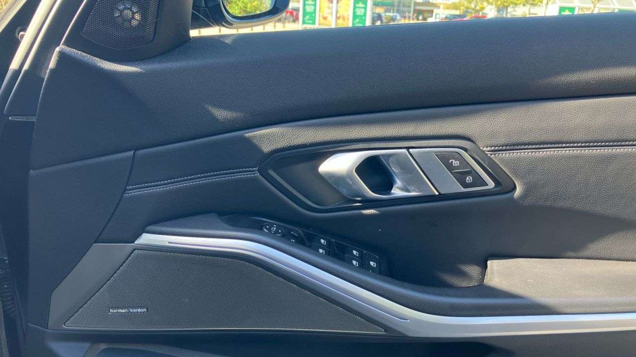 2019 BMW 3 SERIES 2019 BMW 3 SERIES