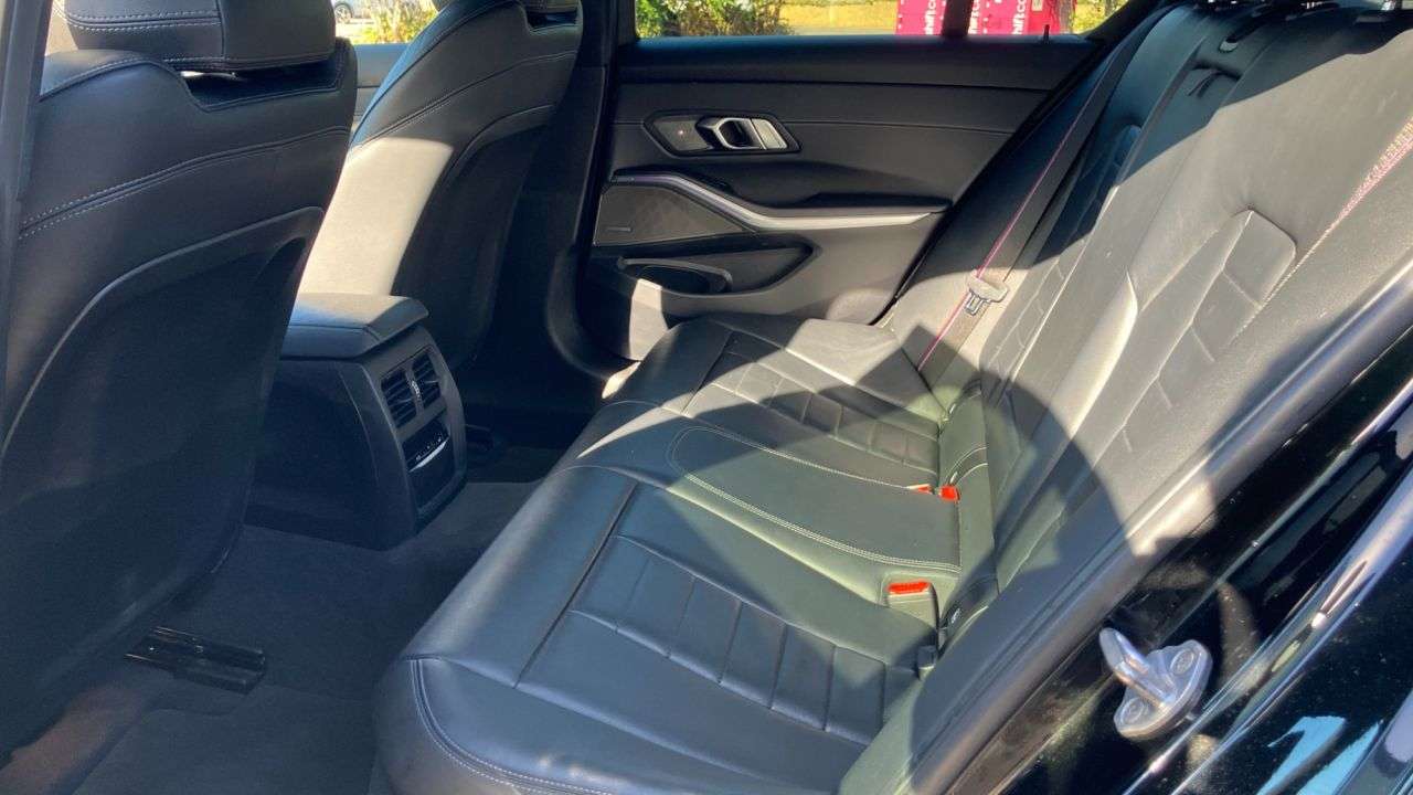 2019 BMW 3 SERIES 2019 BMW 3 SERIES