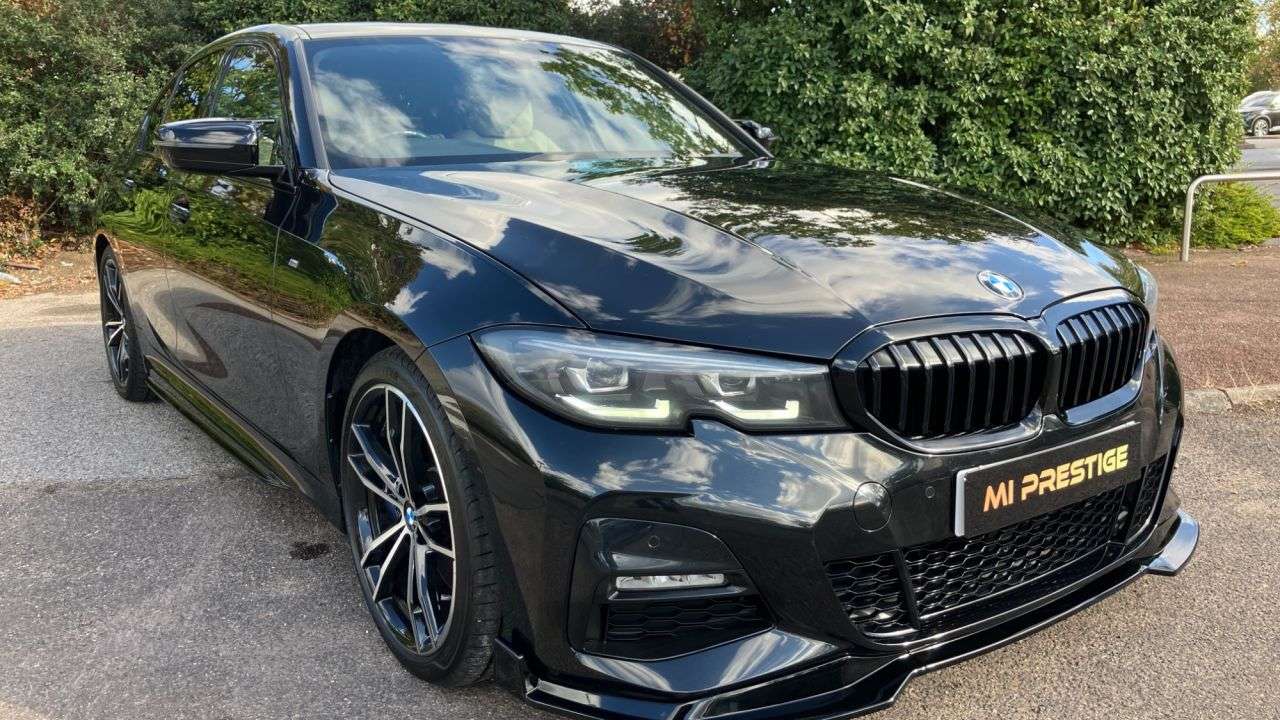 A 2022 BMW 3 SERIES 2.0 330i M Sport Saloon 4dr Petrol Auto Euro 6 (s/s) (258 ps) COMFORT PLUS A 2022 BMW 3 SERIES 2.0 330i M Sport Saloon 4dr Petrol Auto Euro 6 (s/s) (258 ps) COMFORT PLUS