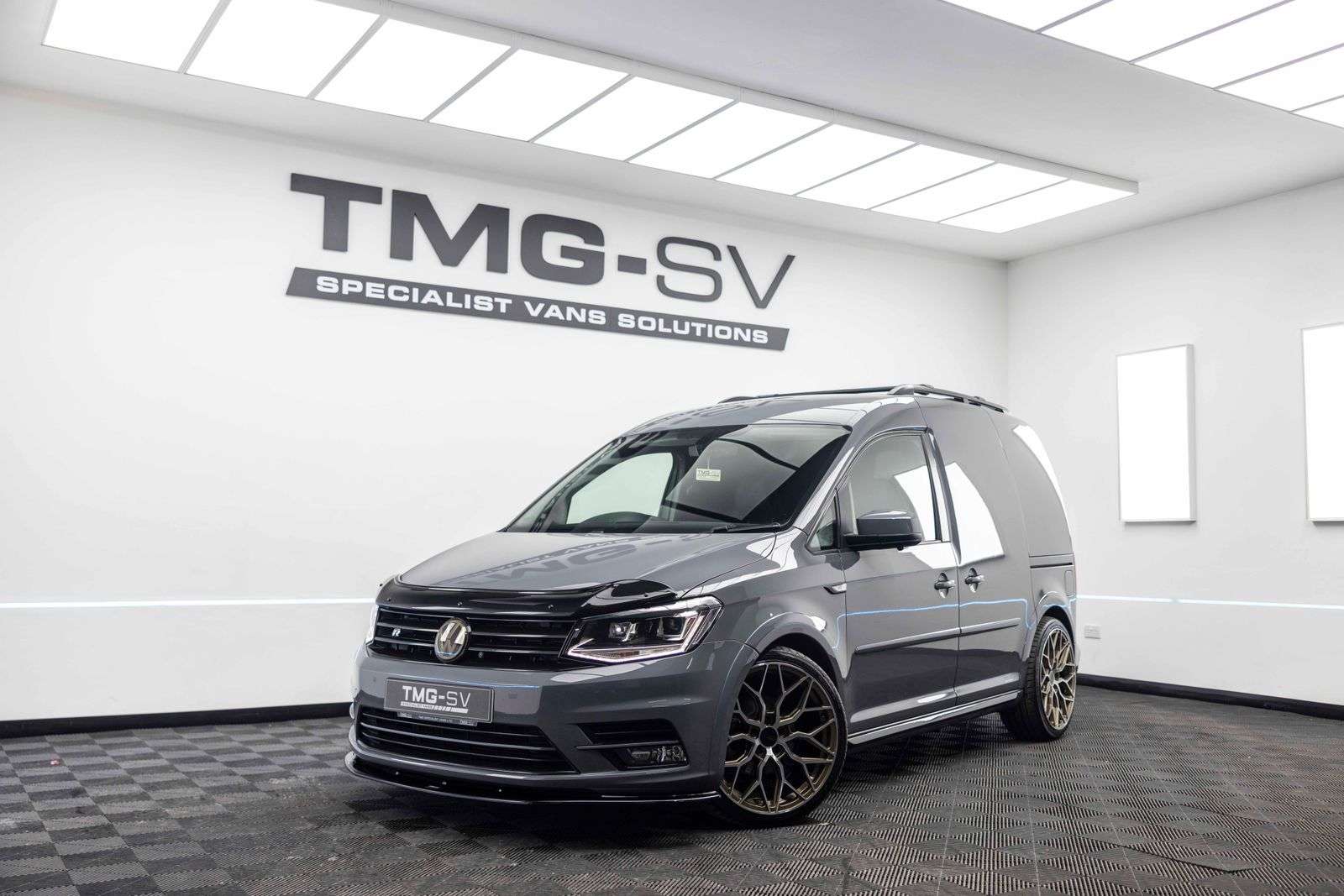 A 2017 VOLKSWAGEN CADDY 2.0 TDI TMG R CADDY Tech Highline Panel Van 5dr Diesel DSG SWB DSG A 2017 VOLKSWAGEN CADDY 2.0 TDI TMG R CADDY Tech Highline Panel Van 5dr Diesel DSG SWB DSG