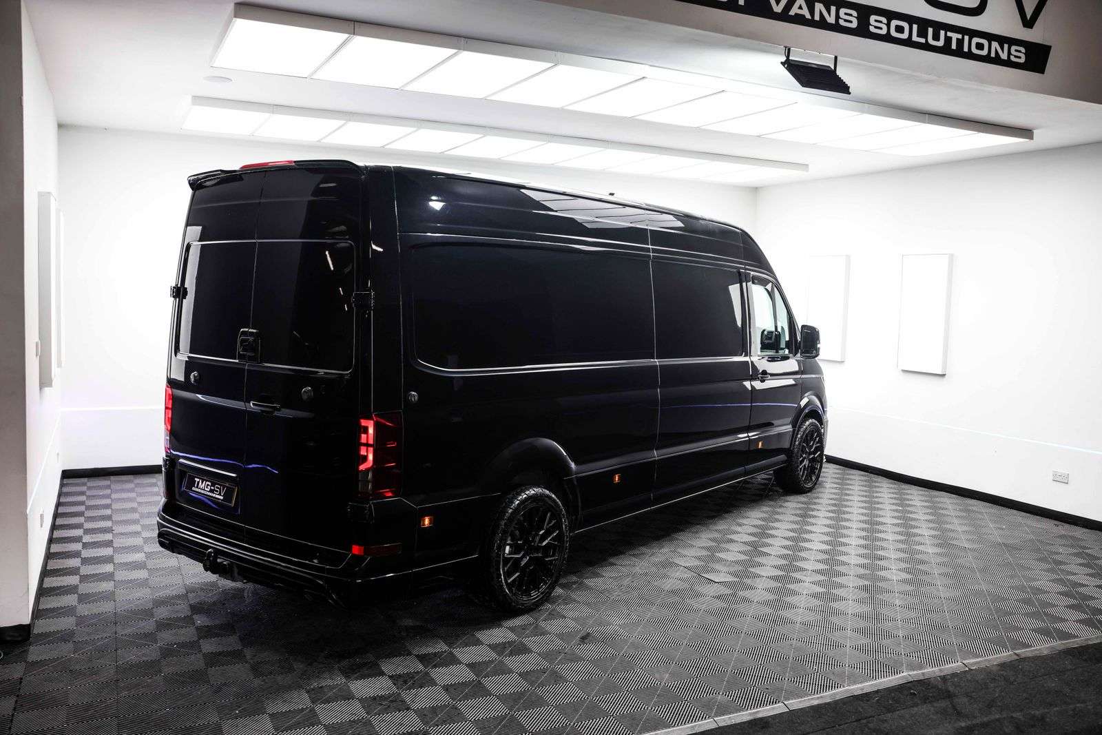 A 2021 MAN TGE 2.0 3140d LION XS Panel Van 5dr Diesel Manual FWD LWB High Roof Euro 6 (s/s) (140 ps) CRAFTER A 2021 MAN TGE 2.0 3140d LION XS Panel Van 5dr Diesel Manual FWD LWB High Roof Euro 6 (s/s) (140 ps) CRAFTER