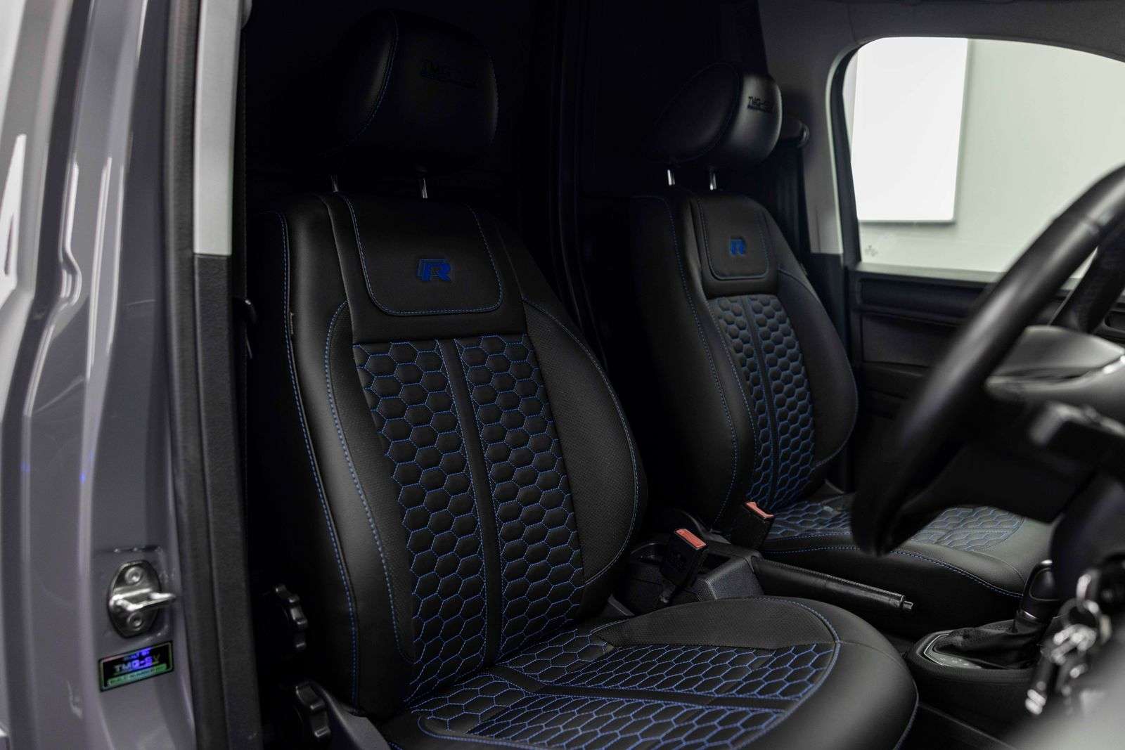 A 2019 VOLKSWAGEN CADDY 2.0 TDI TMG R C20 Highline Panel Van 5dr Diesel DSG SWB Euro 6 150PS A 2019 VOLKSWAGEN CADDY 2.0 TDI TMG R C20 Highline Panel Van 5dr Diesel DSG SWB Euro 6 150PS