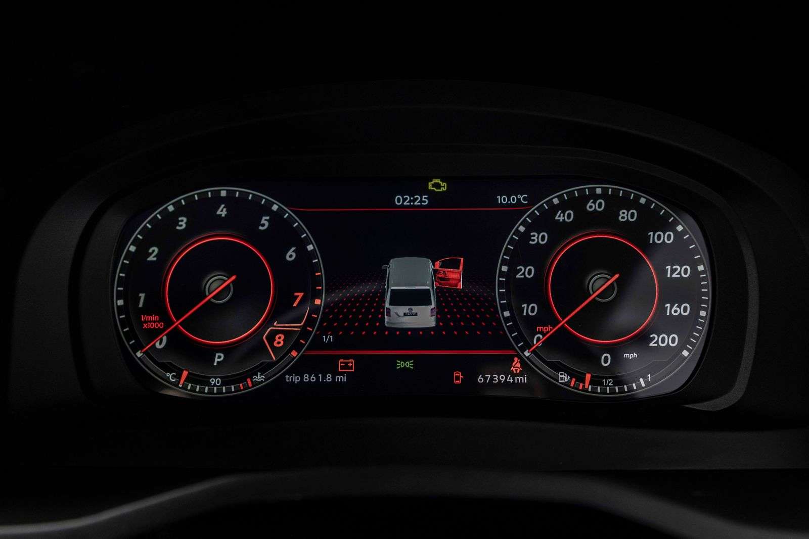 A 2016 VOLKSWAGEN CADDY 2.0 TDI CADDY TMG R C20 BlueMotion Tech Highline Panel Van 5dr Diesel DSG SWB Euro 6 180PS A 2016 VOLKSWAGEN CADDY 2.0 TDI CADDY TMG R C20 BlueMotion Tech Highline Panel Van 5dr Diesel DSG SWB Euro 6 180PS