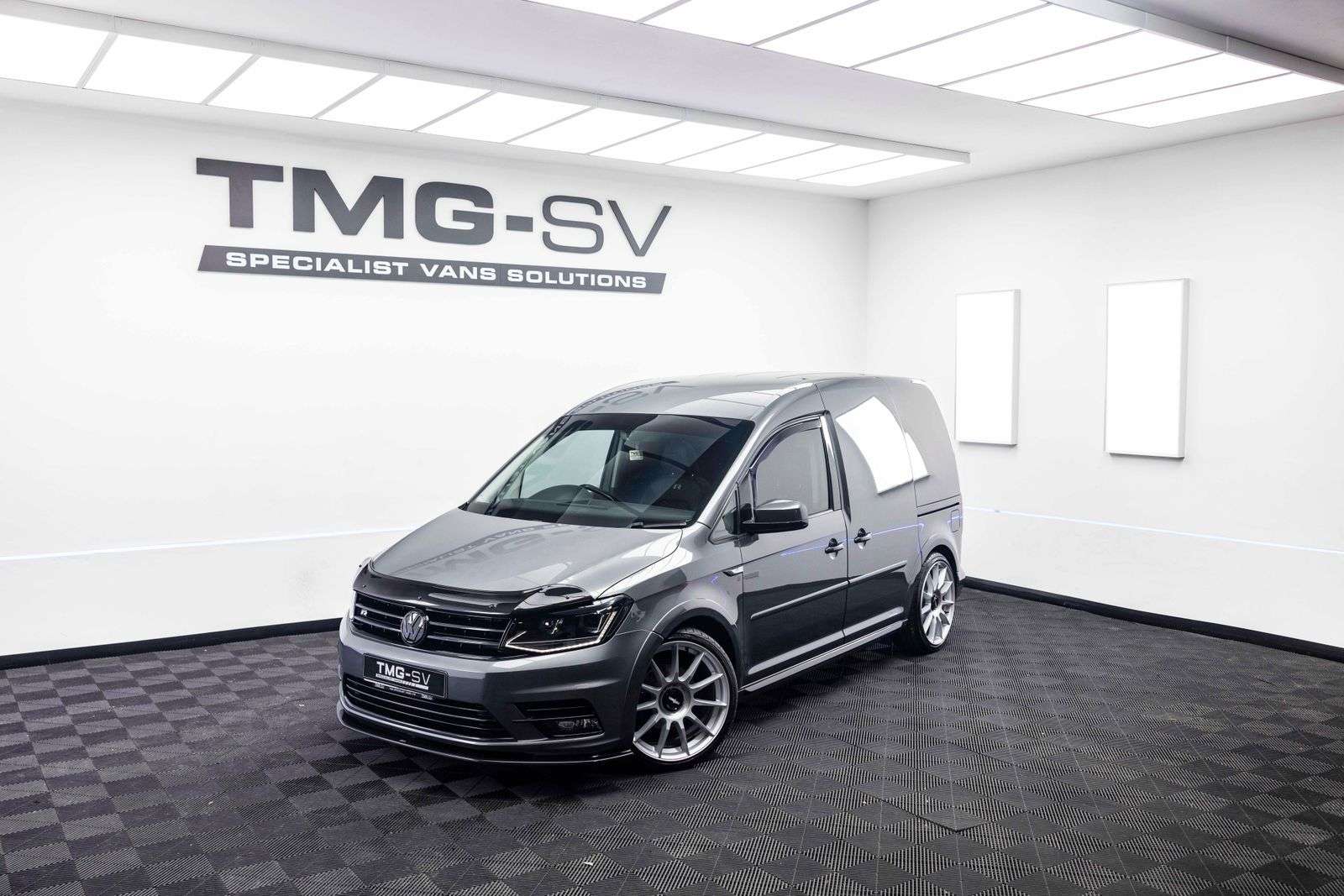 A 2016 VOLKSWAGEN CADDY 2.0 TDI CADDY TMG R C20 BlueMotion Tech Highline Panel Van 5dr Diesel DSG SWB Euro 6 180PS A 2016 VOLKSWAGEN CADDY 2.0 TDI CADDY TMG R C20 BlueMotion Tech Highline Panel Van 5dr Diesel DSG SWB Euro 6 180PS