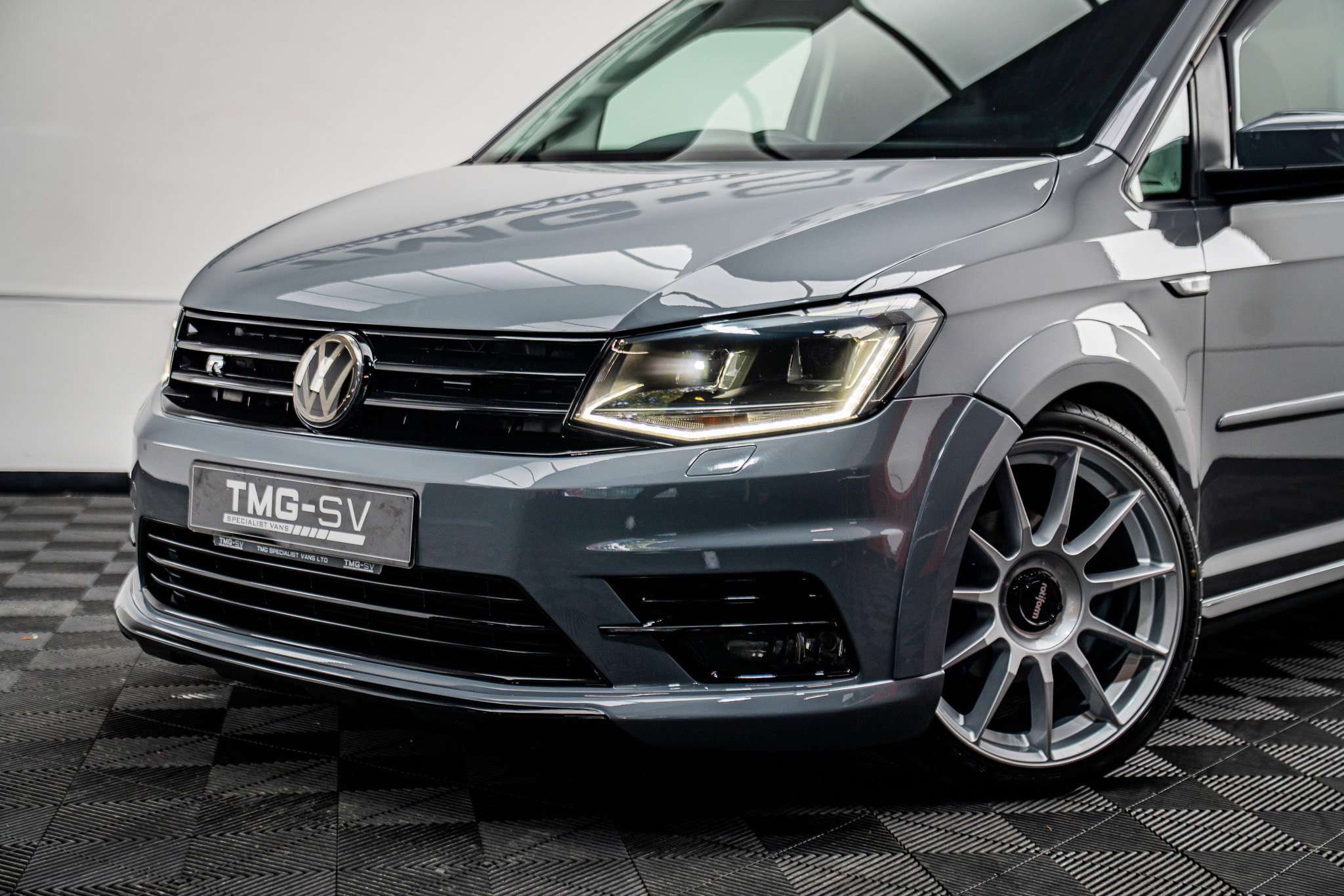 A 2019 VOLKSWAGEN CADDY caddy 2.0 TDI C20 Highline Panel Van 5dr SWB Euro 6 (150 ps) TMG R A 2019 VOLKSWAGEN CADDY caddy 2.0 TDI C20 Highline Panel Van 5dr SWB Euro 6 (150 ps) TMG R