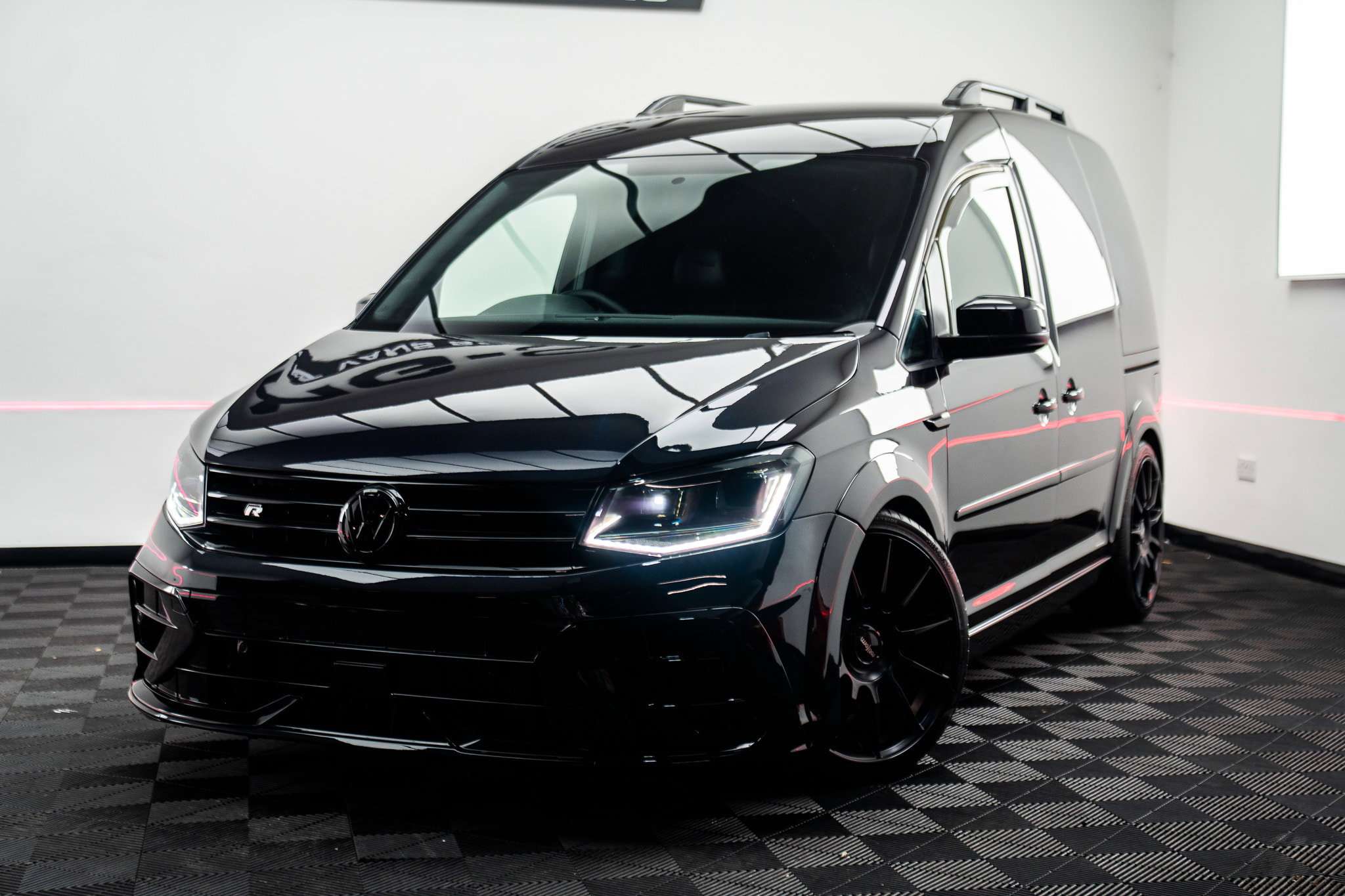 A 2017 VOLKSWAGEN CADDY 2.0 TDI CADDY Trendline Panel Van 5dr Diesel Manual SWB Euro 6 TMG R LIMITED A 2017 VOLKSWAGEN CADDY 2.0 TDI CADDY Trendline Panel Van 5dr Diesel Manual SWB Euro 6 TMG R LIMITED