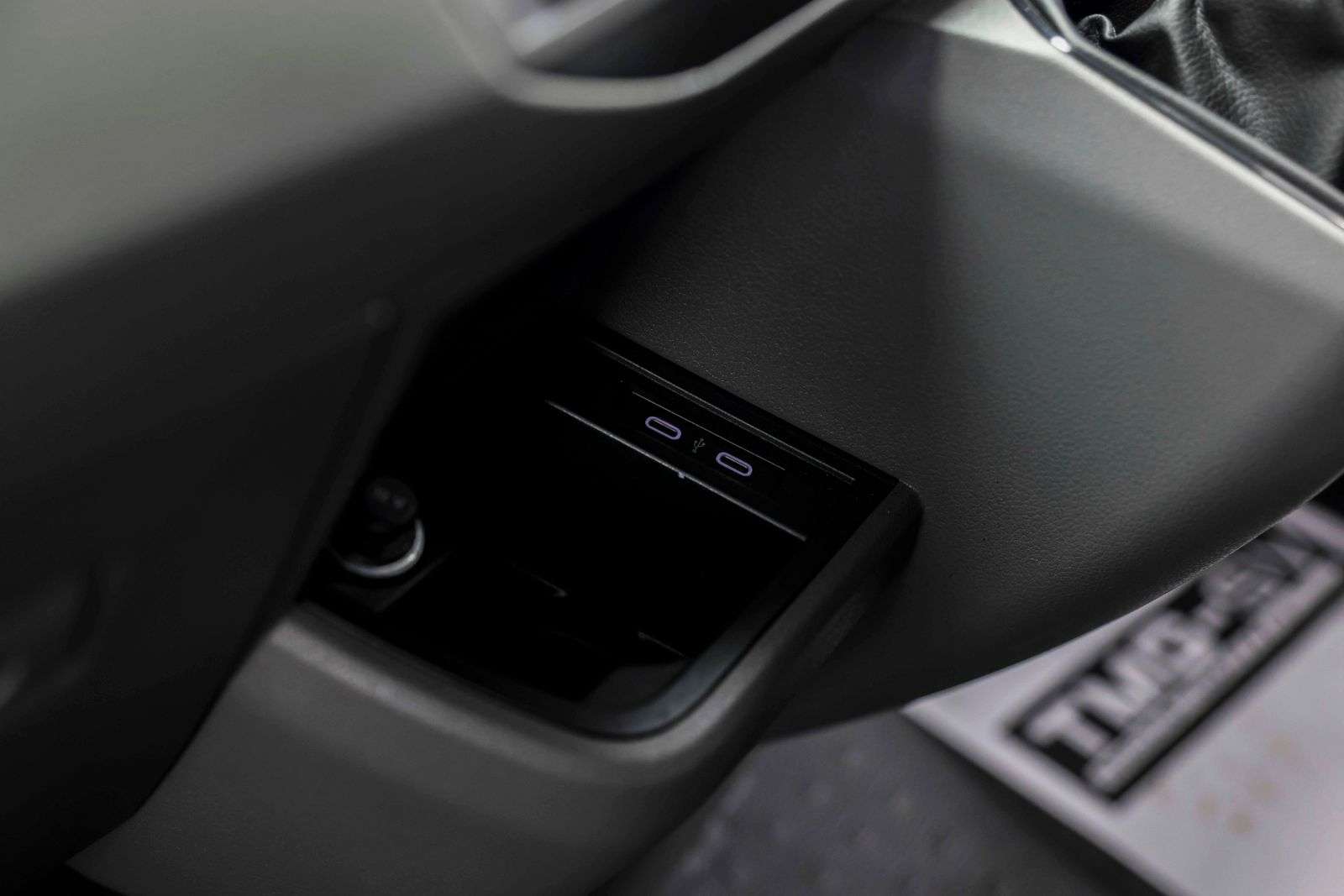 2024 VOLKSWAGEN TRANSPORTER 2024 VOLKSWAGEN TRANSPORTER