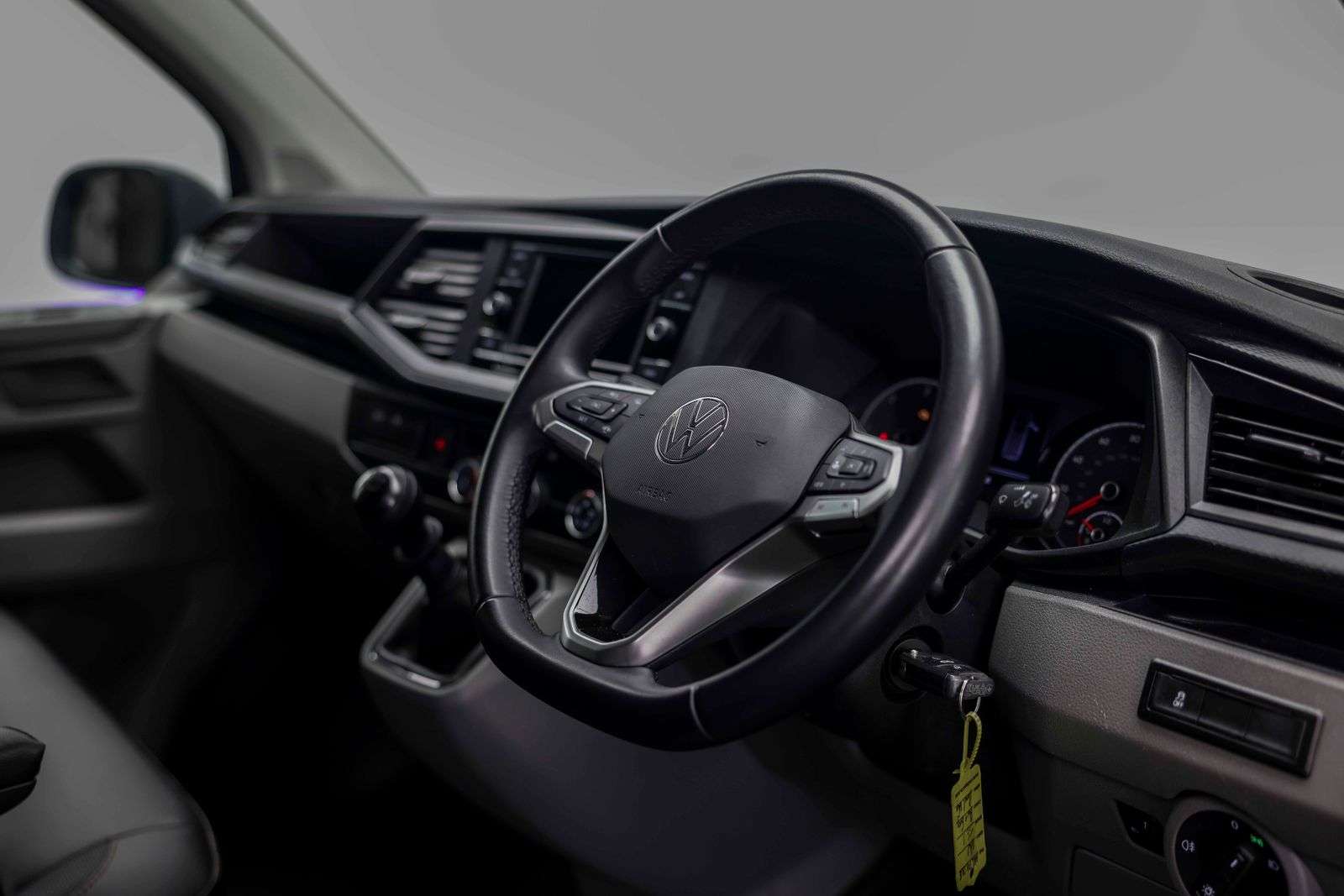 2024 VOLKSWAGEN TRANSPORTER 2024 VOLKSWAGEN TRANSPORTER