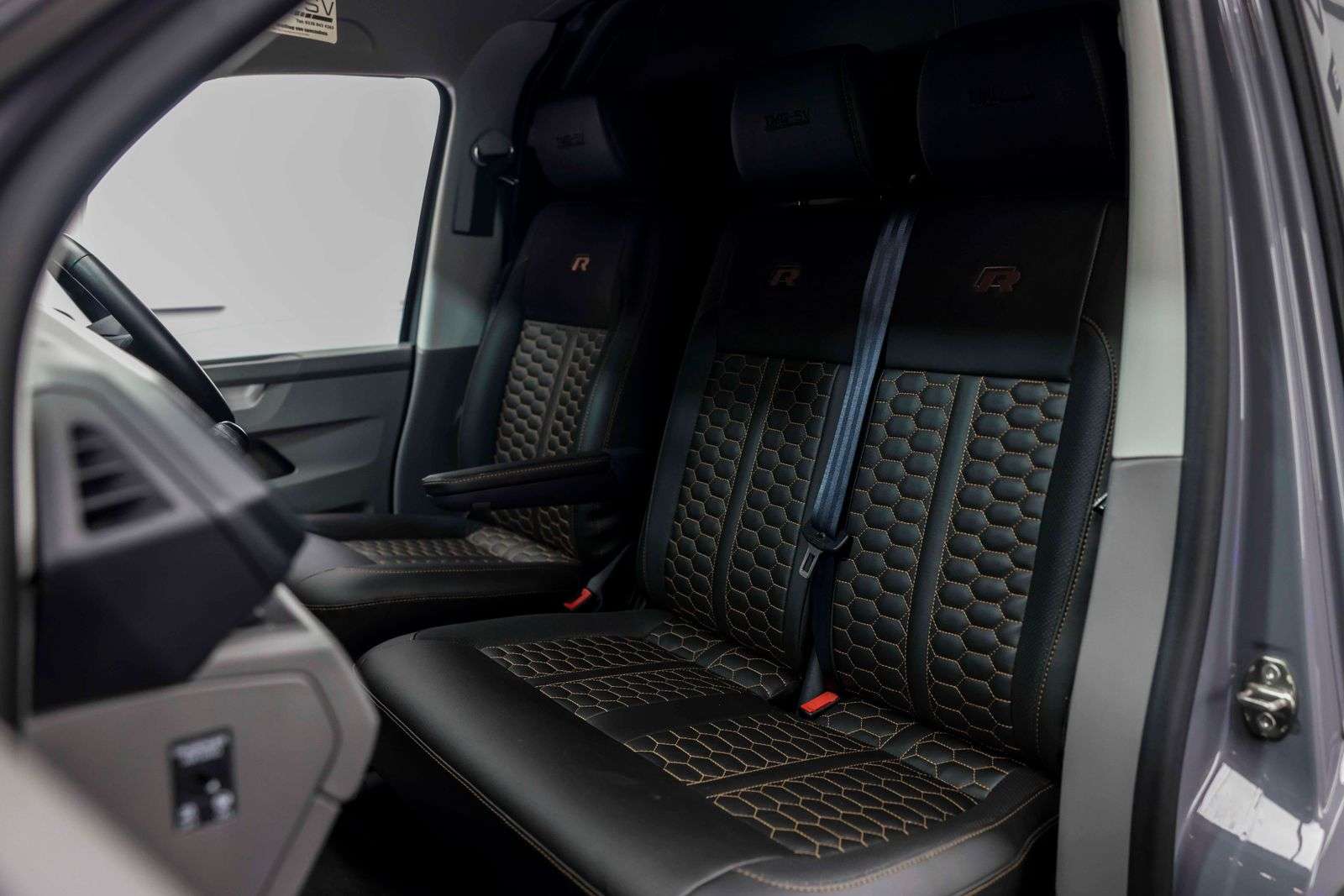 2024 VOLKSWAGEN TRANSPORTER 2024 VOLKSWAGEN TRANSPORTER