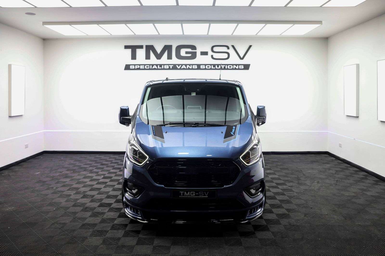 A 2022 FORD TRANSIT CUSTOM 2.0 280 EcoBlue Limited Panel Van 5dr Diesel Manual L1 H1 Euro 6 (s/s) (130 ps) A 2022 FORD TRANSIT CUSTOM 2.0 280 EcoBlue Limited Panel Van 5dr Diesel Manual L1 H1 Euro 6 (s/s) (130 ps)