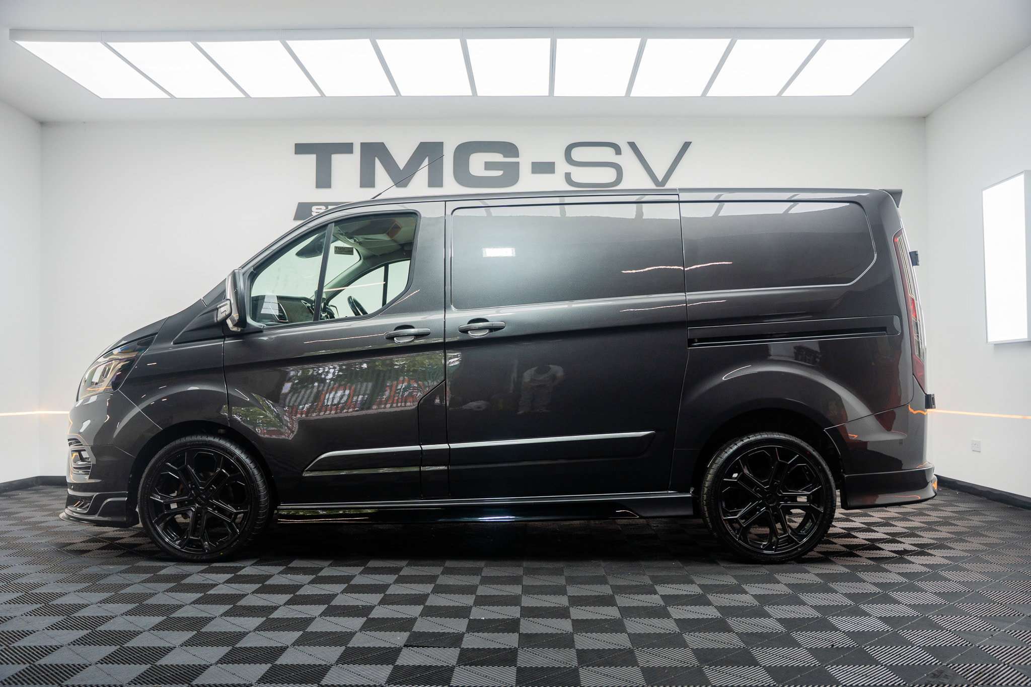 A 2022 FORD TRANSIT CUSTOM 2.0 TRANSIT CUSTOM Limited Panel Van 5dr Diesel Manual L1 H1 Euro 6 RS SPORT A 2022 FORD TRANSIT CUSTOM 2.0 TRANSIT CUSTOM Limited Panel Van 5dr Diesel Manual L1 H1 Euro 6 RS SPORT