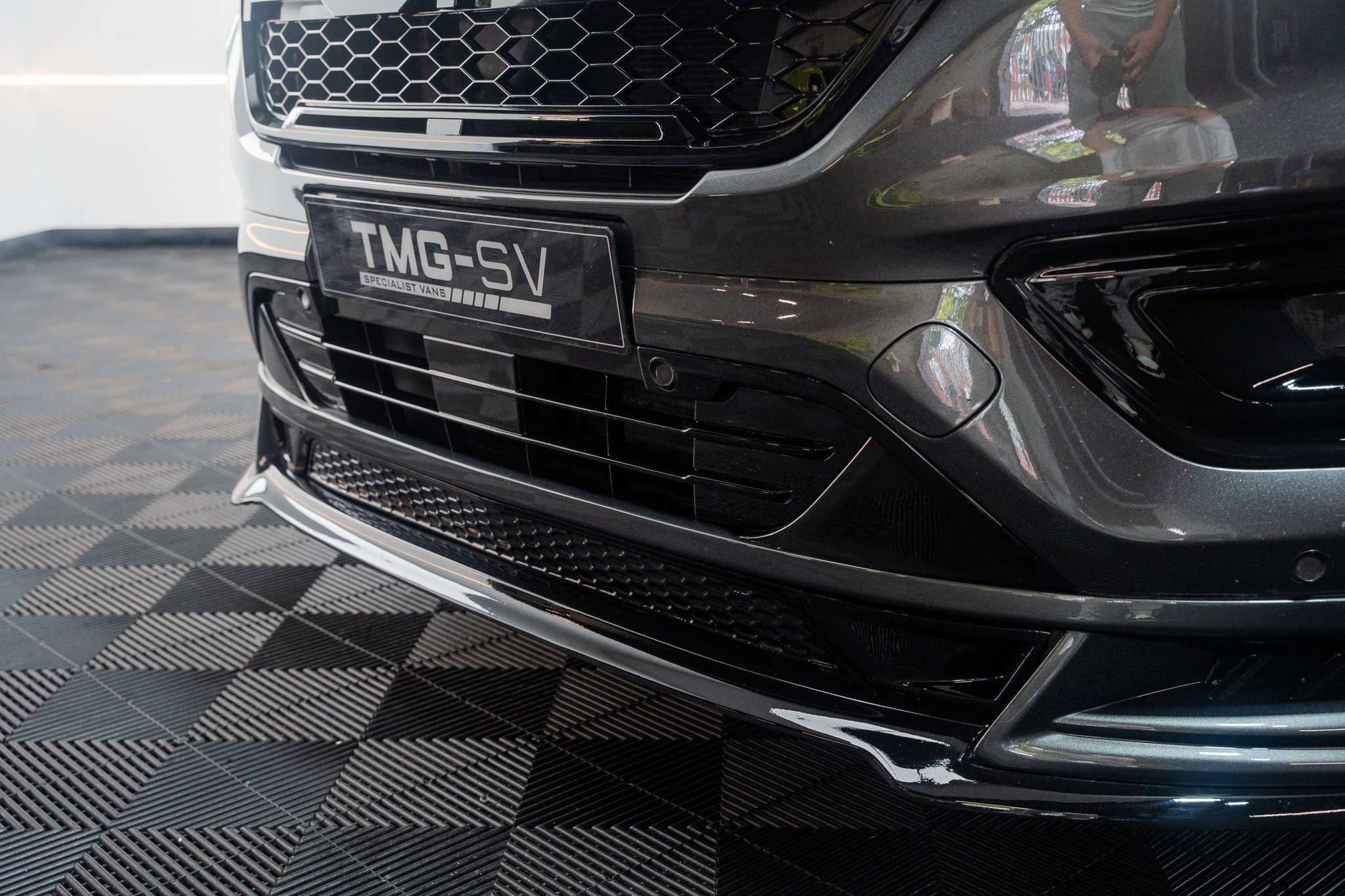A 2022 FORD TRANSIT CUSTOM 2.0 TRANSIT CUSTOM EcoBlue Limited KOMBI VAN 5dr Diesel Auto L1 H1 Euro 6 RS SPORT A 2022 FORD TRANSIT CUSTOM 2.0 TRANSIT CUSTOM EcoBlue Limited KOMBI VAN 5dr Diesel Auto L1 H1 Euro 6 RS SPORT