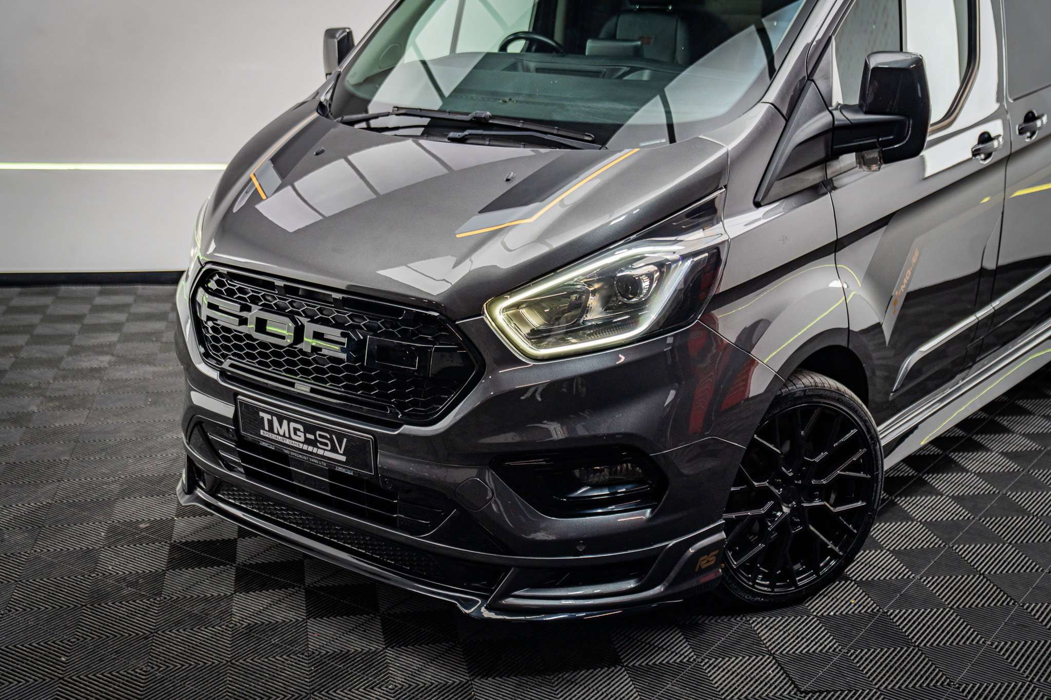 A 2021 FORD TRANSIT CUSTOM 2.0 280 EcoBlue Limited Panel Van 5dr Diesel Manual L1 H1 Euro 6 (s/s) (130 ps) A 2021 FORD TRANSIT CUSTOM 2.0 280 EcoBlue Limited Panel Van 5dr Diesel Manual L1 H1 Euro 6 (s/s) (130 ps)
