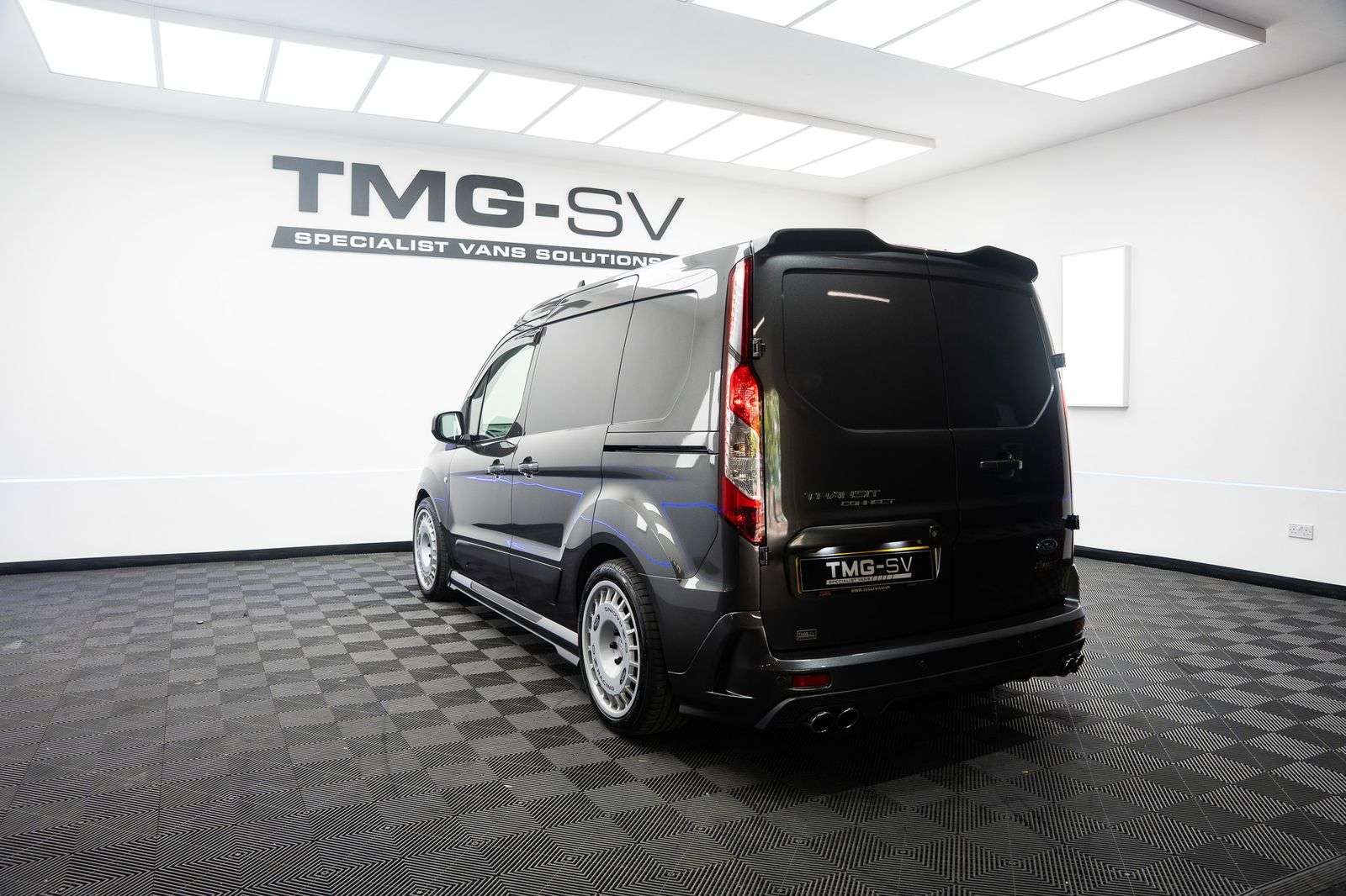 A 2018 FORD TRANSIT CONNECT 1.5 200 CONNECT Limited Panel Van 5dr Diesel Manual L1 5 SEAT KOMBI MS-RT A 2018 FORD TRANSIT CONNECT 1.5 200 CONNECT Limited Panel Van 5dr Diesel Manual L1 5 SEAT KOMBI MS-RT