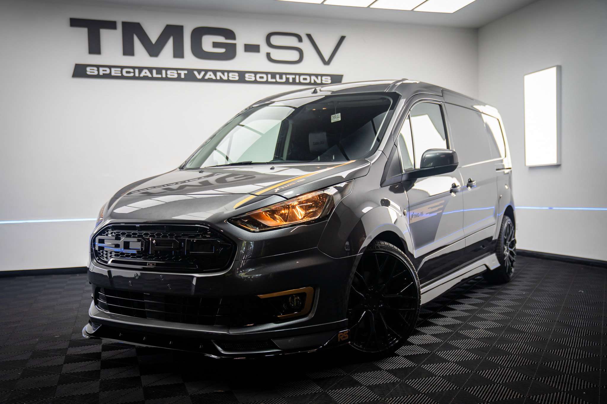 A 2019 FORD TRANSIT CONNECT 1.5 240 EcoBlue Limited Panel Van 5dr Diesel Auto L2 Euro 6 (s/s) (120 ps) A 2019 FORD TRANSIT CONNECT 1.5 240 EcoBlue Limited Panel Van 5dr Diesel Auto L2 Euro 6 (s/s) (120 ps)