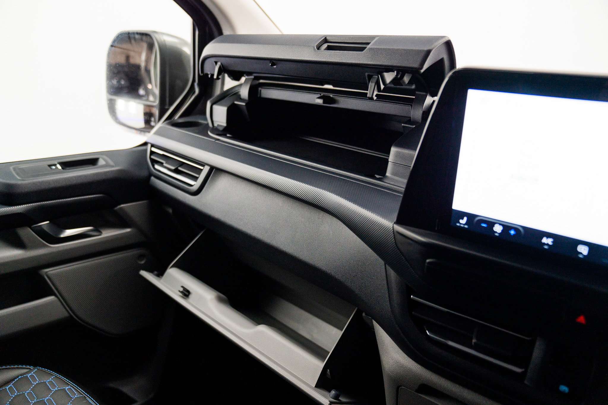 2024 FORD TRANSIT CUSTOM 2024 FORD TRANSIT CUSTOM