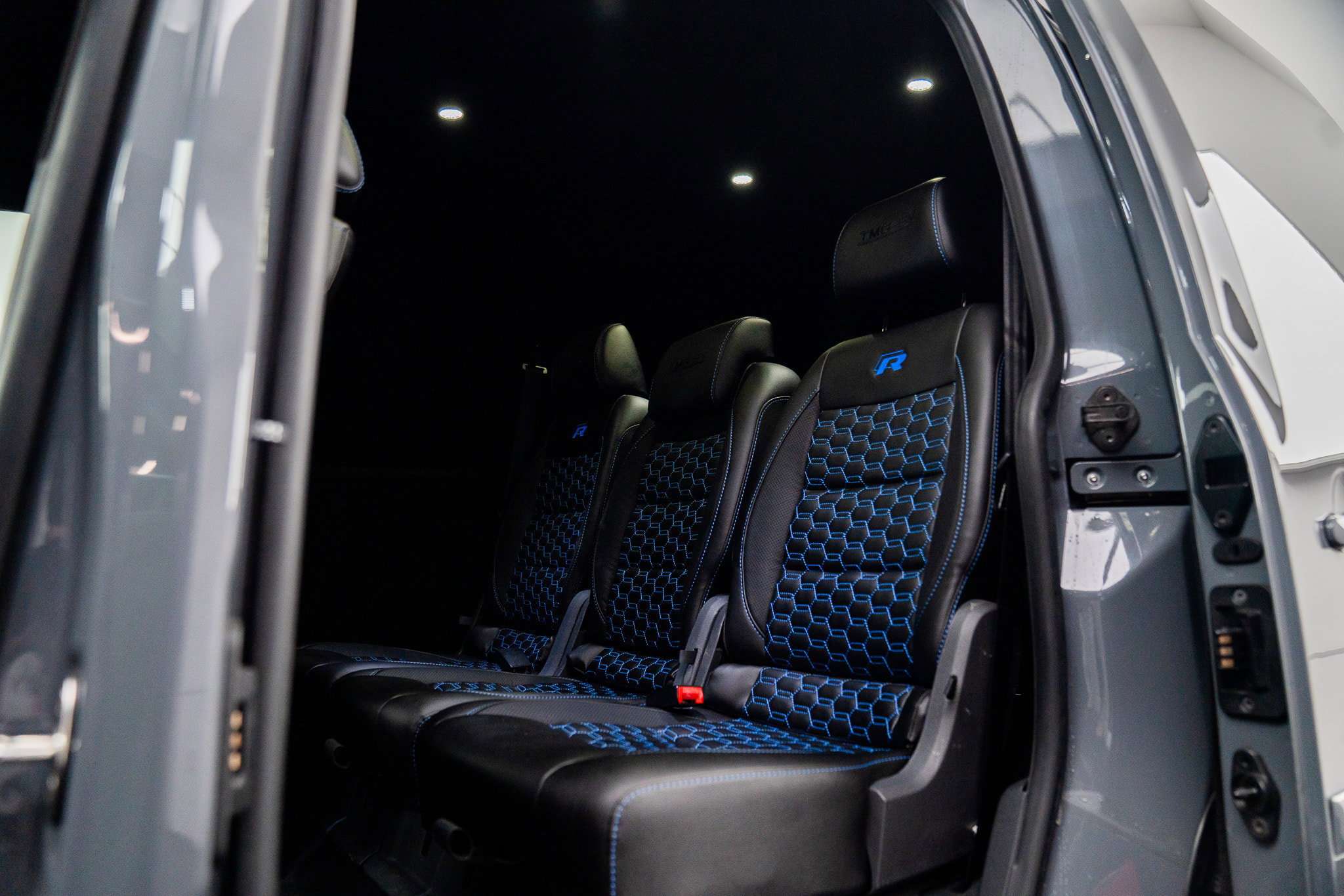 A 2019 VOLKSWAGEN CADDY 2.0 TDI C20 Startline Panel Van 5dr Diesel Manual SWB Euro 6 (s/s) (102 ps) A 2019 VOLKSWAGEN CADDY 2.0 TDI C20 Startline Panel Van 5dr Diesel Manual SWB Euro 6 (s/s) (102 ps)