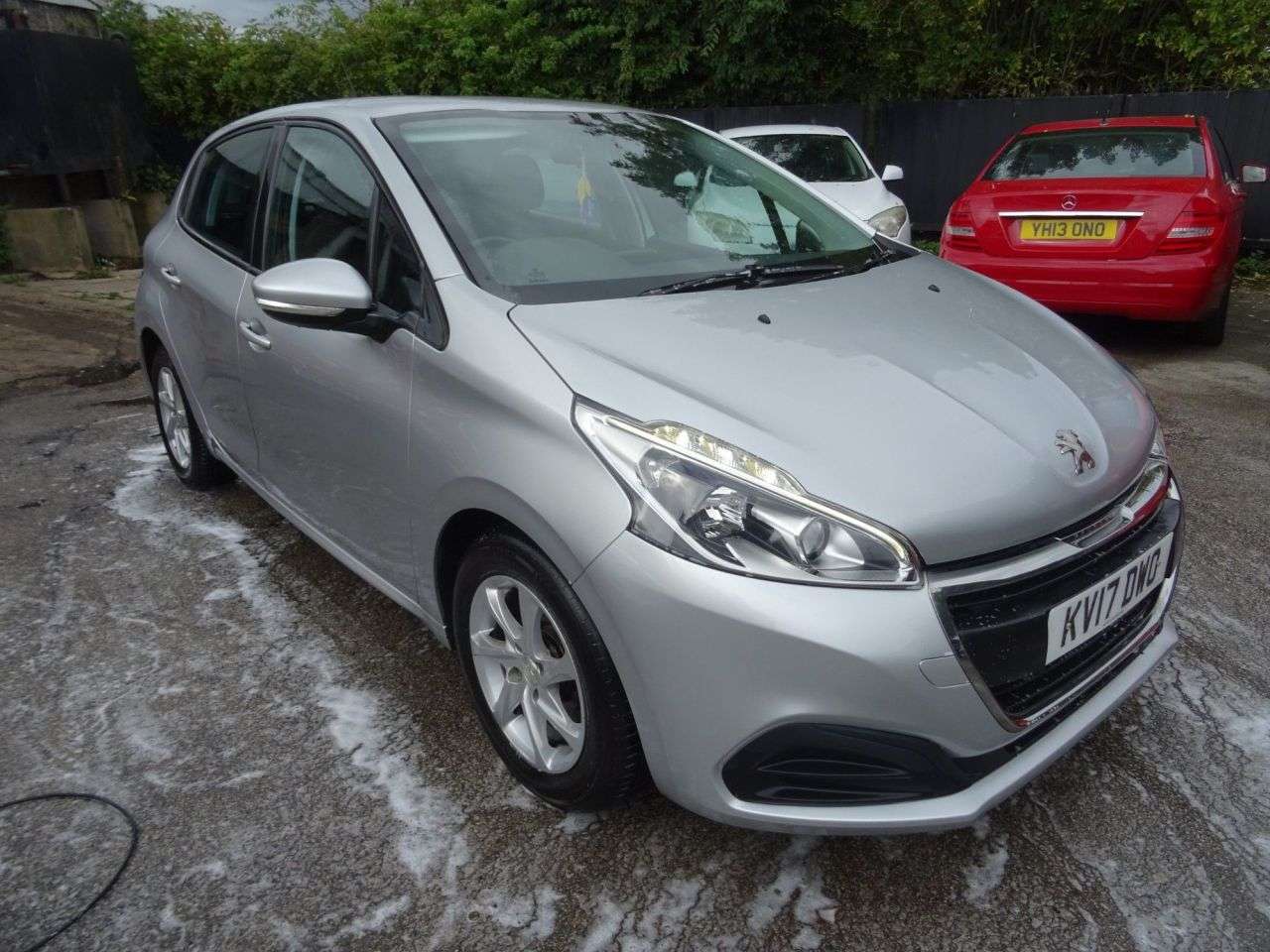 2017 PEUGEOT 208 2017 PEUGEOT 208