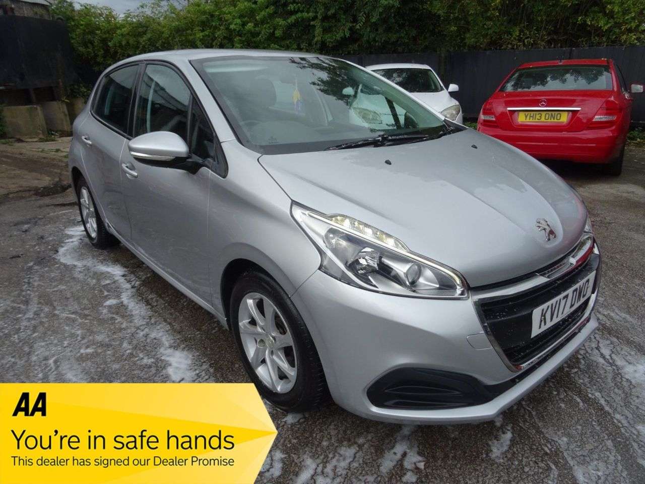 2017 PEUGEOT 208 2017 PEUGEOT 208